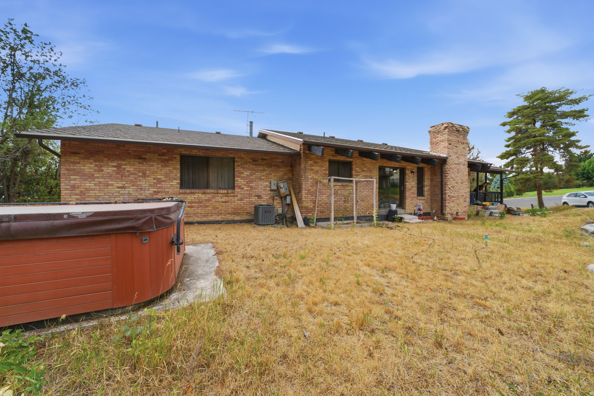 main property photo 12