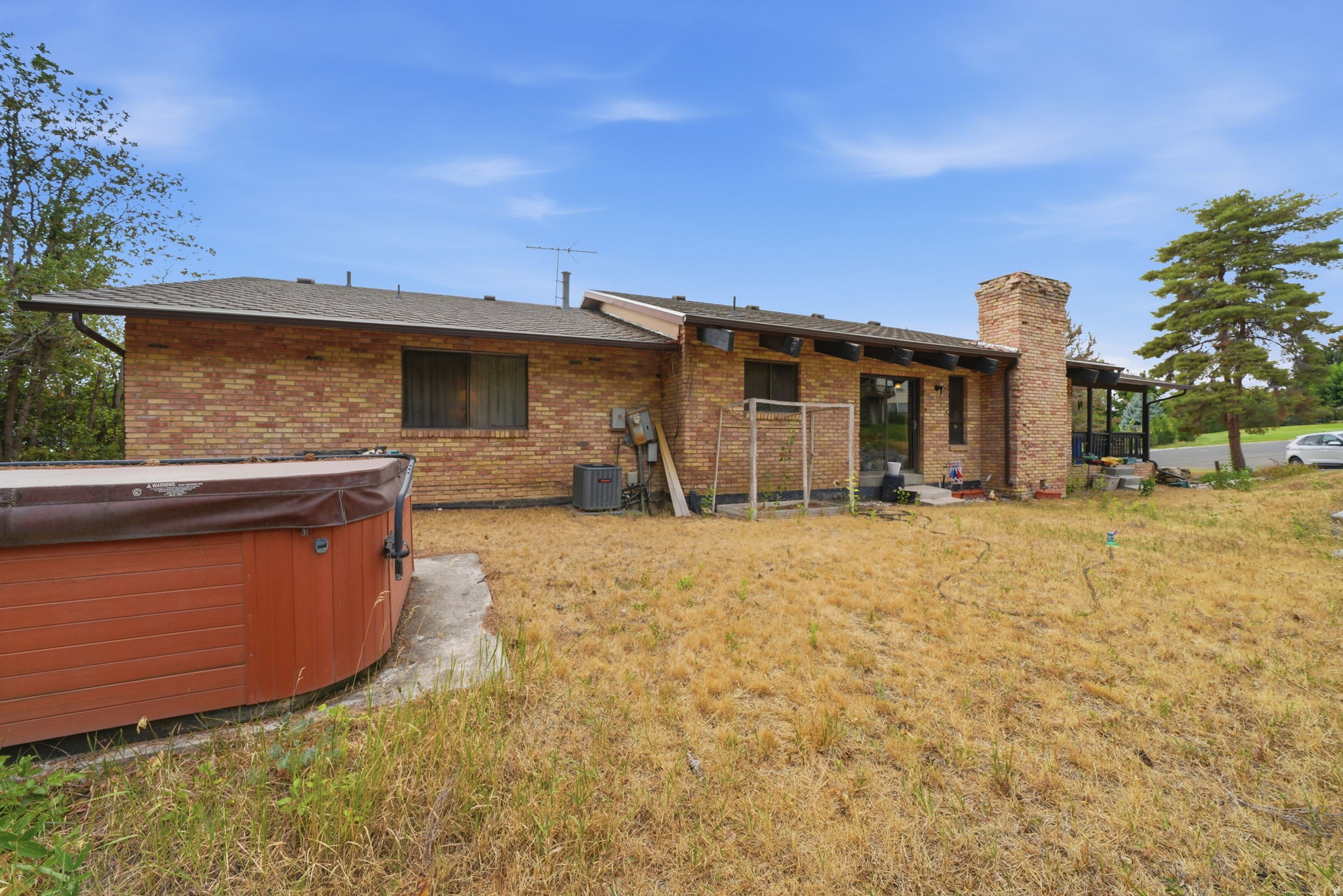 main property photo 9