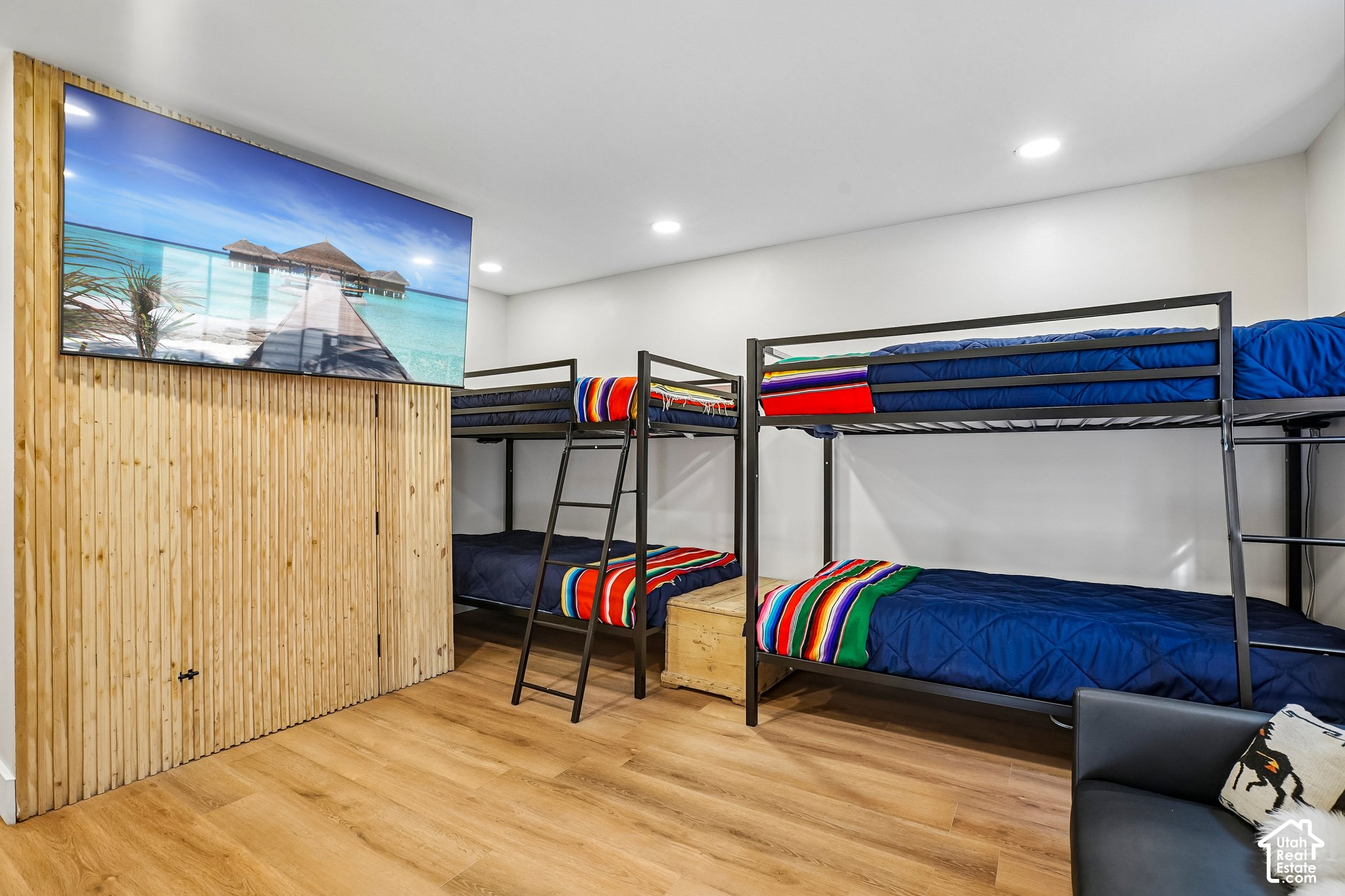 main property photo 60