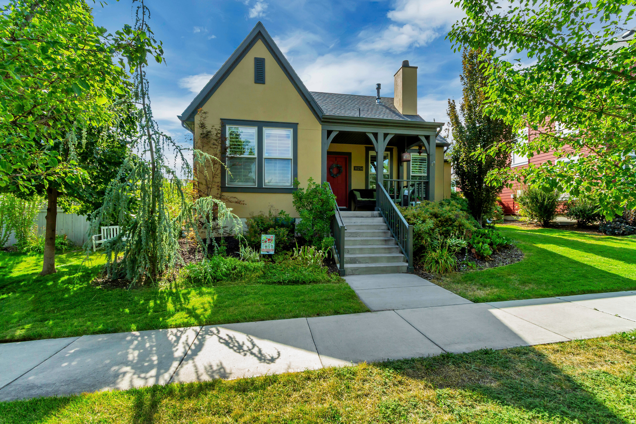 main property photo 0