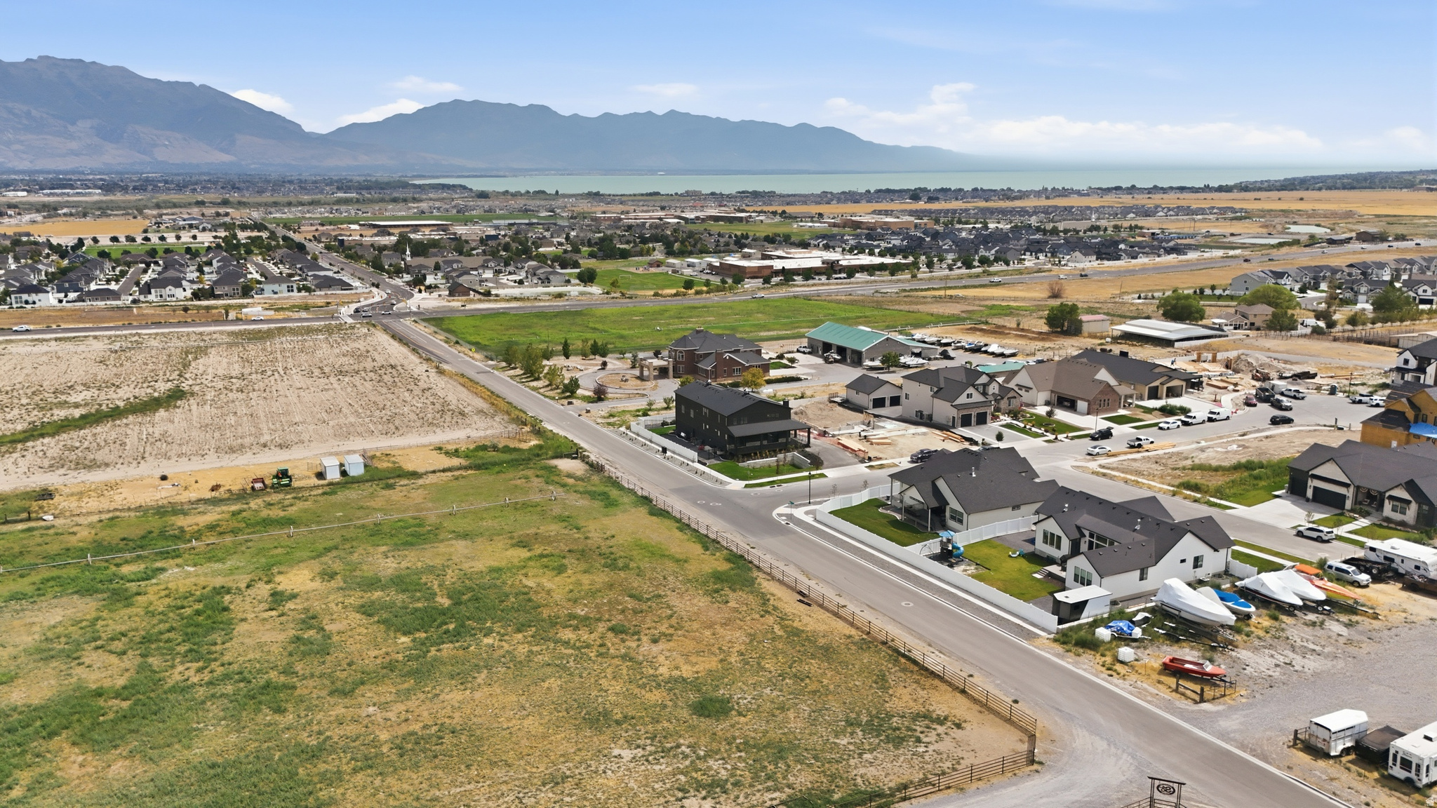 main property photo 60