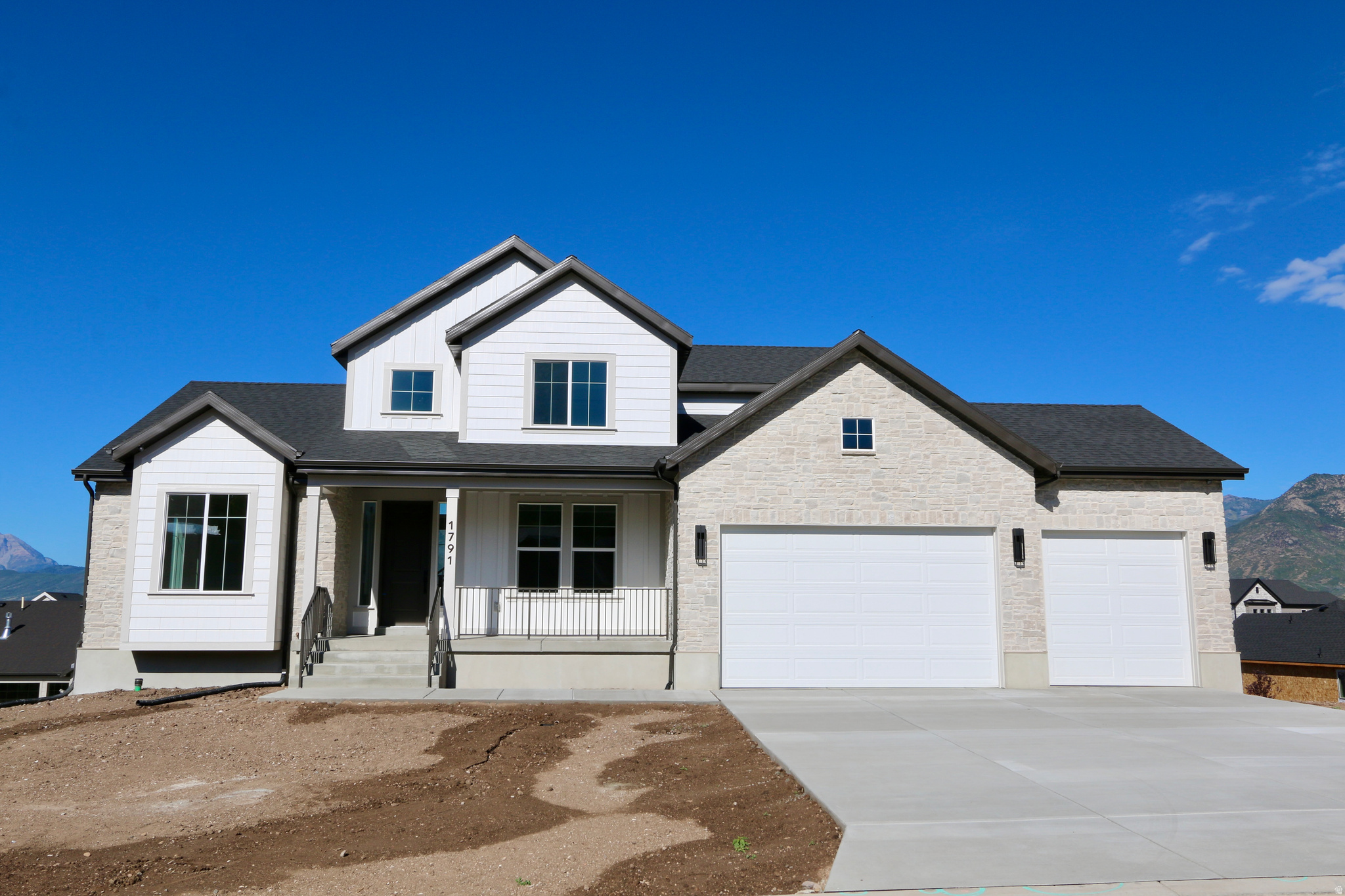 main property photo 0