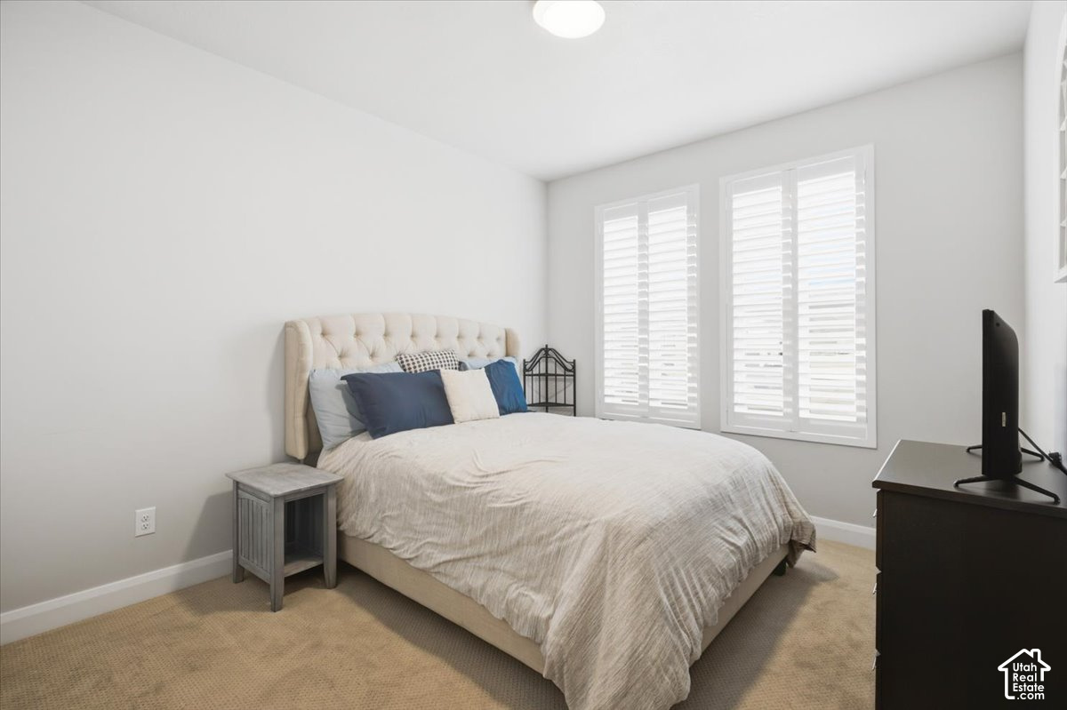 property viewer photo 20