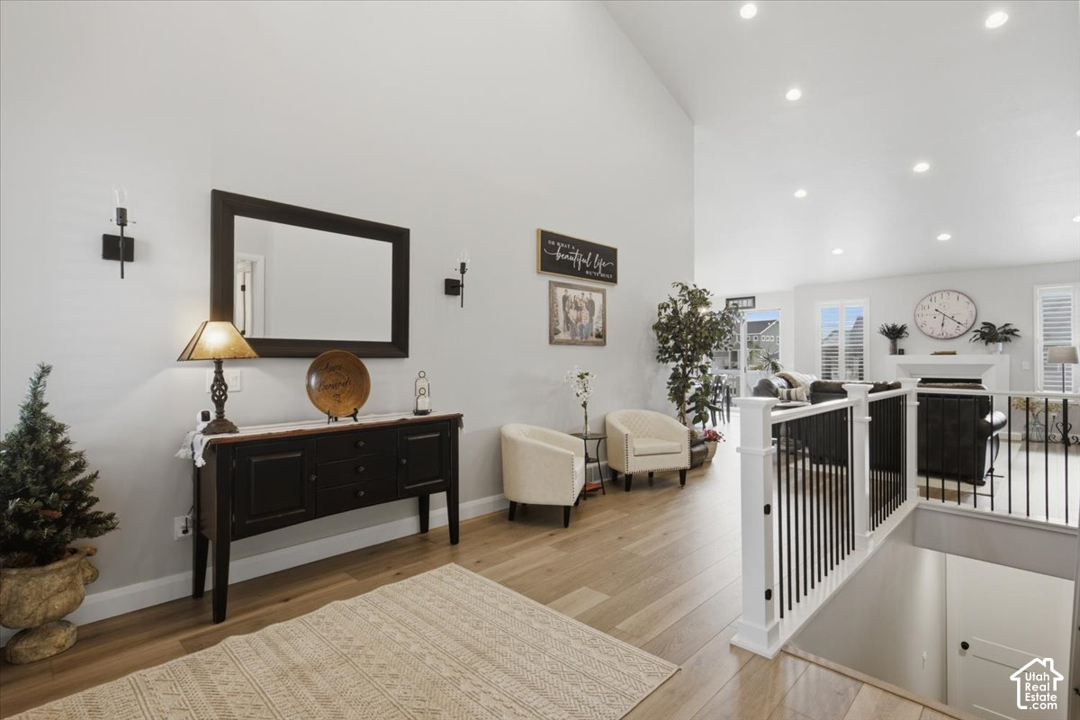 property viewer photo 4