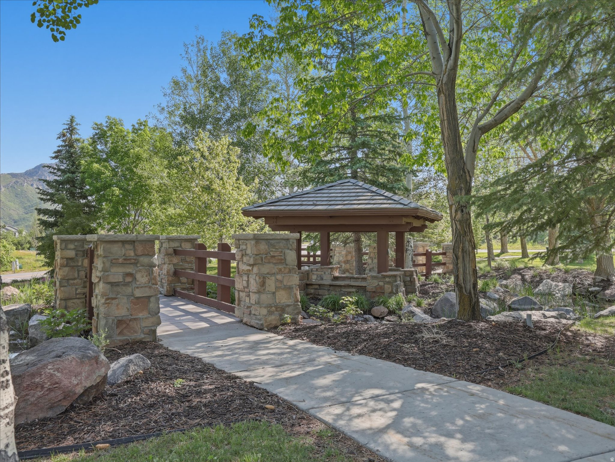 main property photo 60