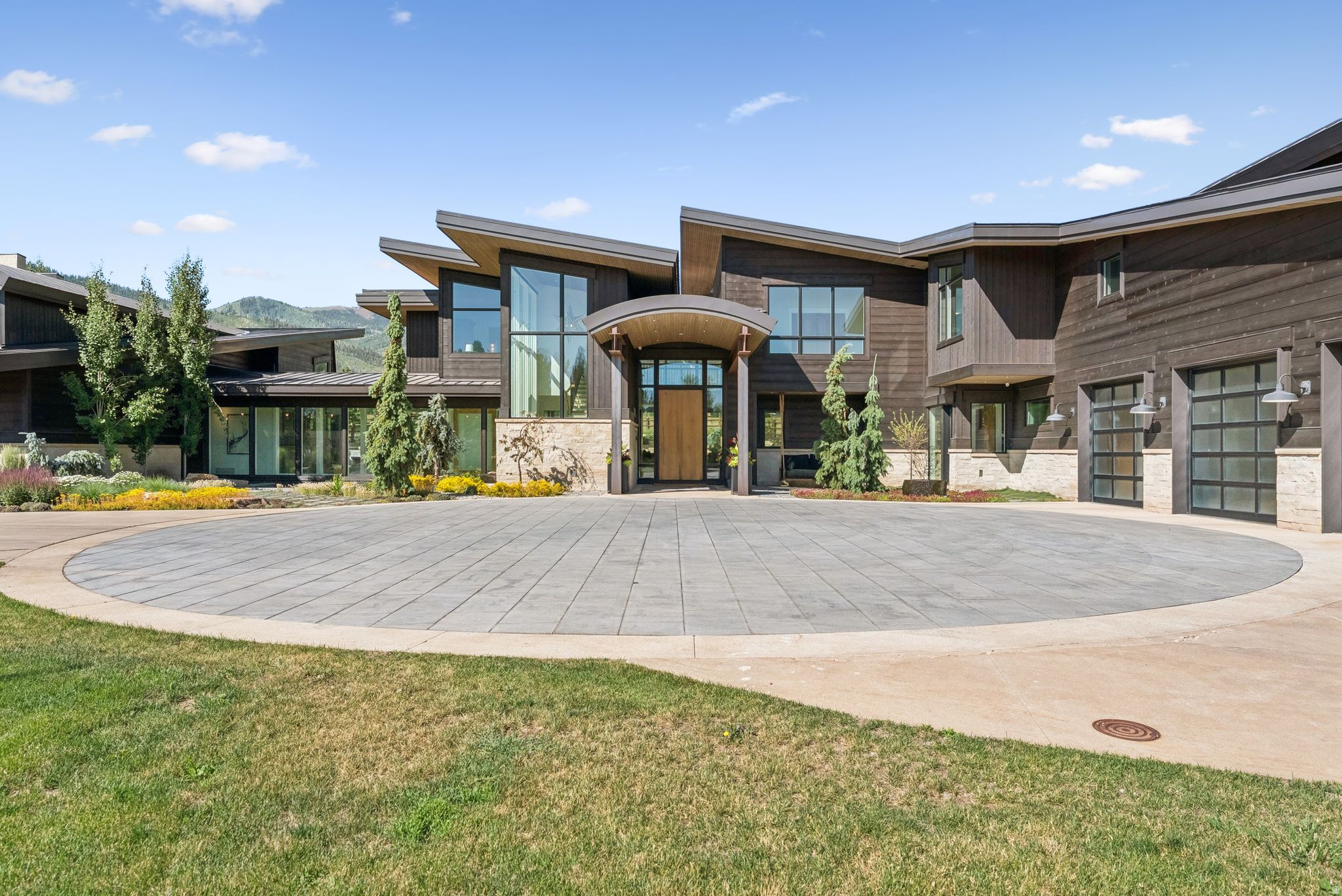 main property photo 103