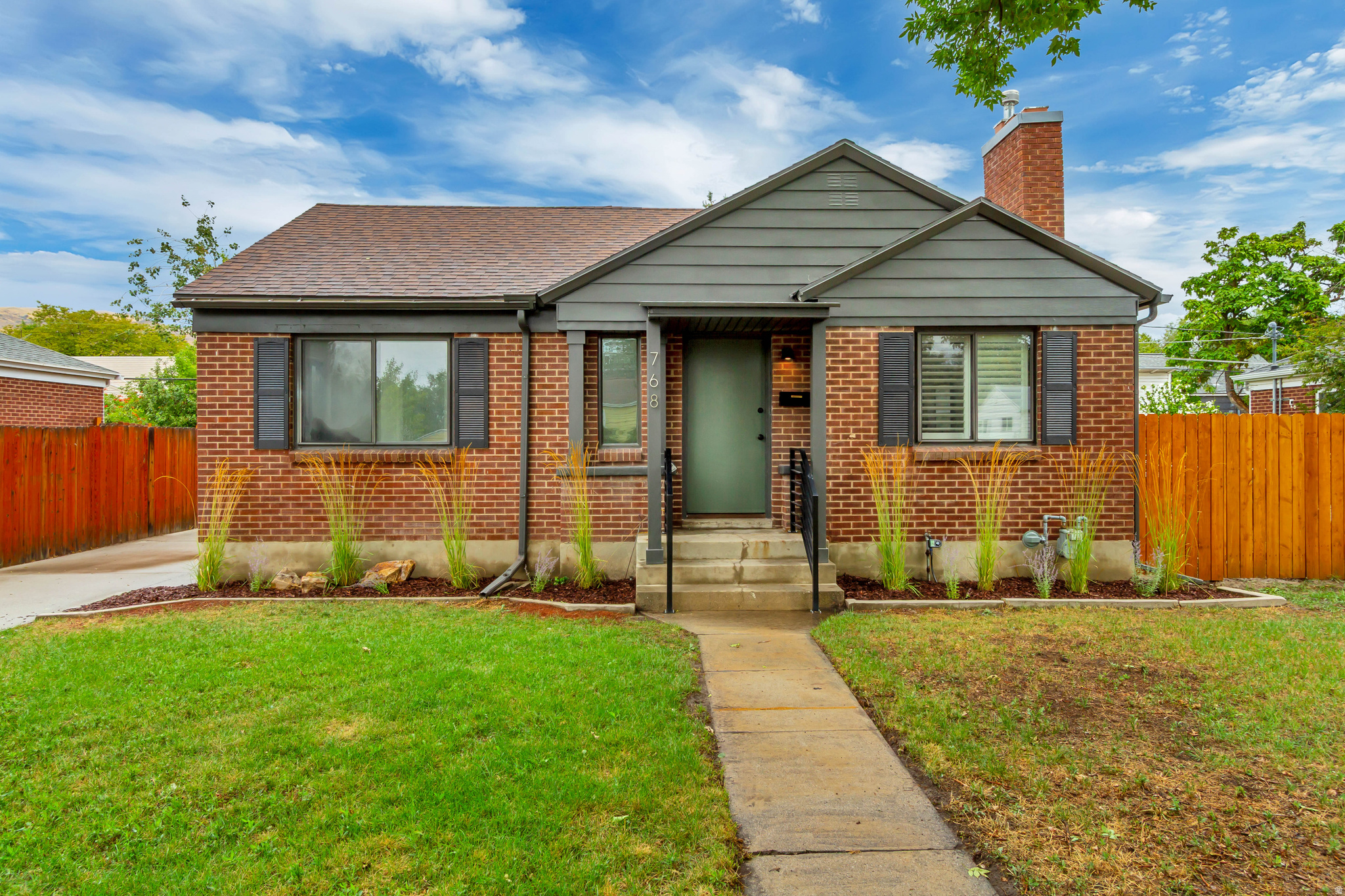 main property photo 0