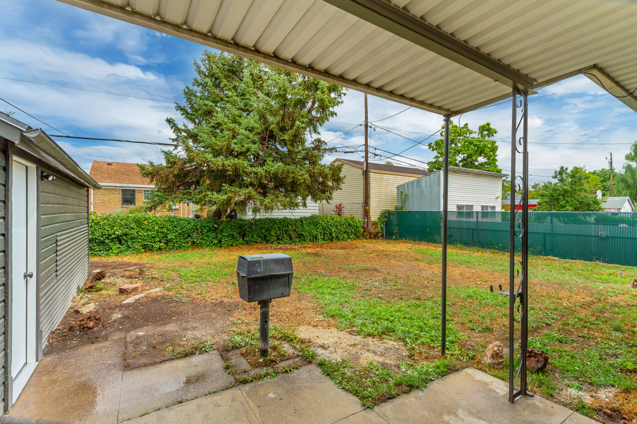main property photo 33