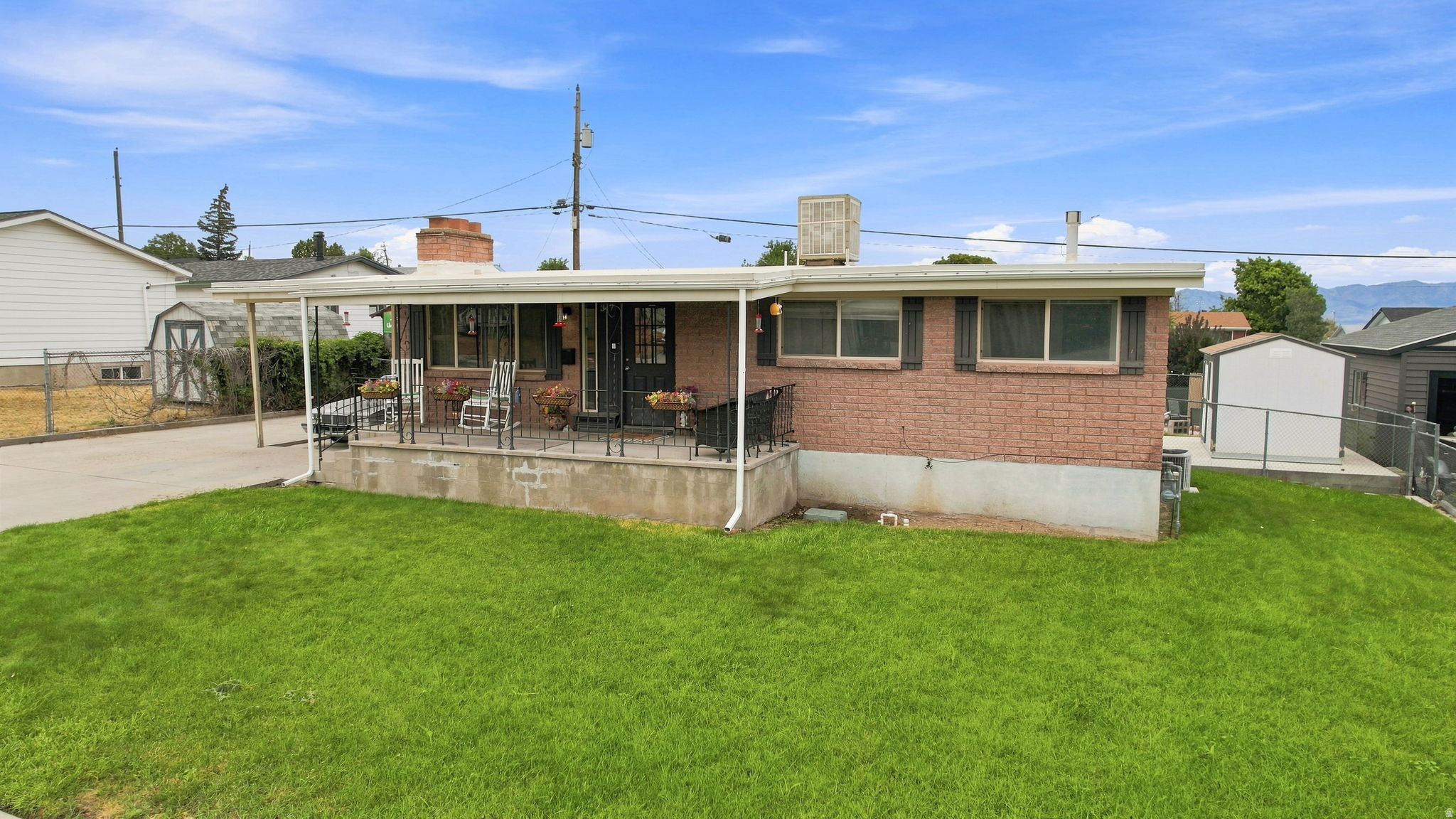 main property photo 0