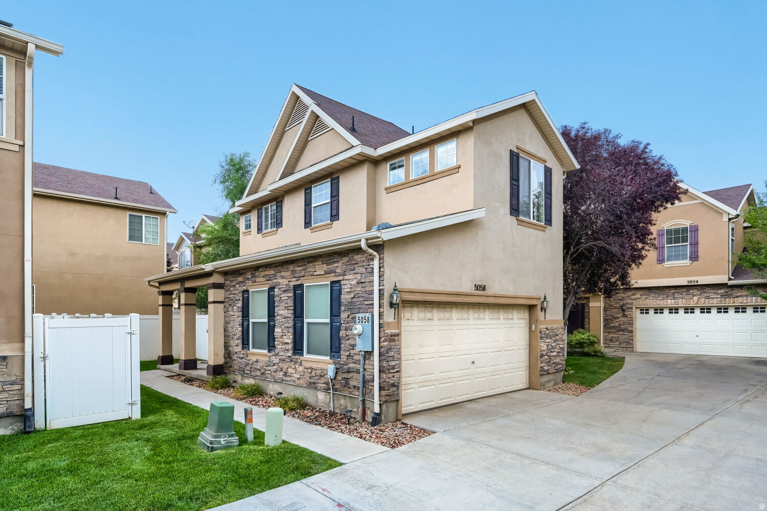 main property photo 0
