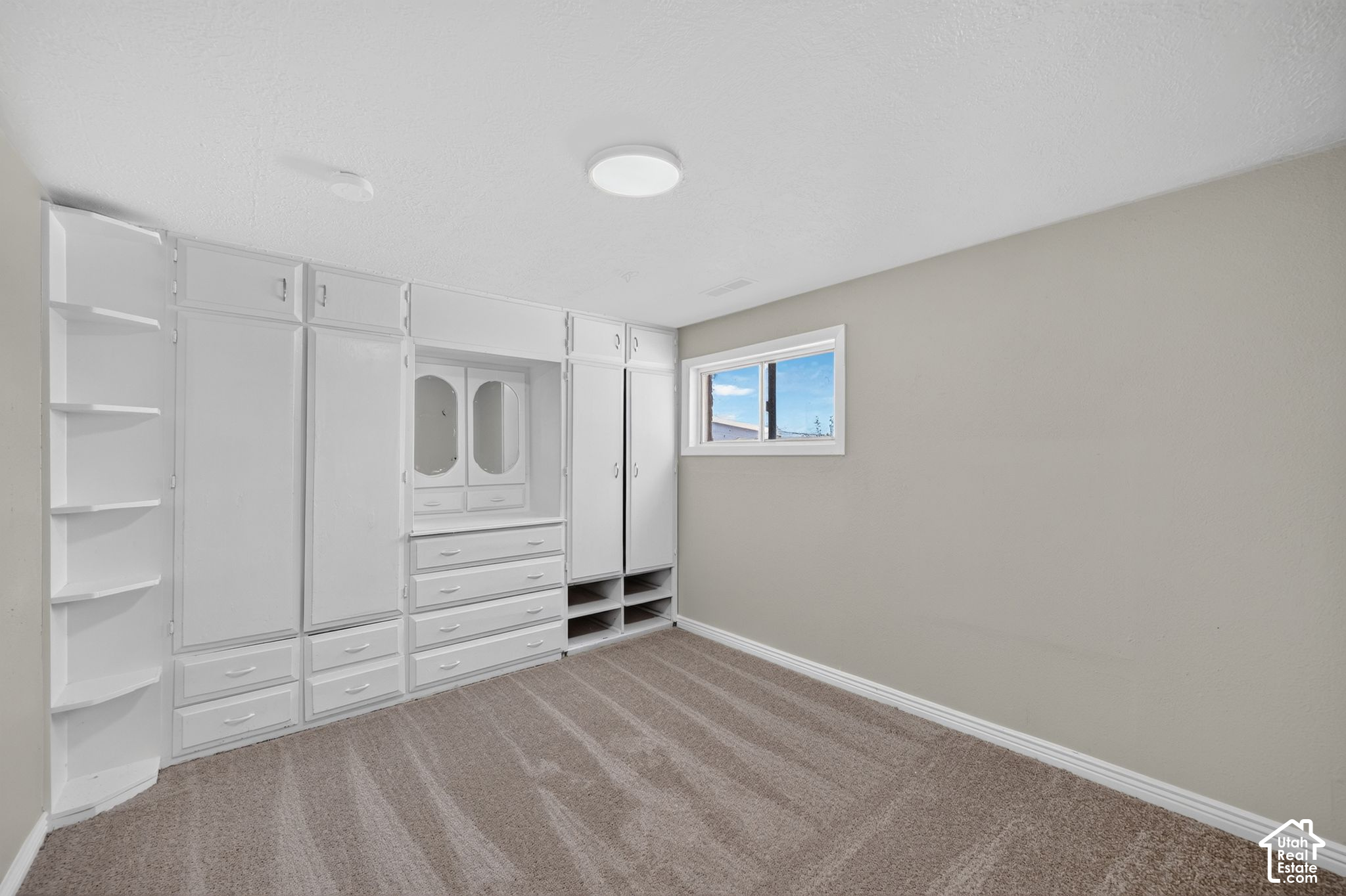 main property photo 61