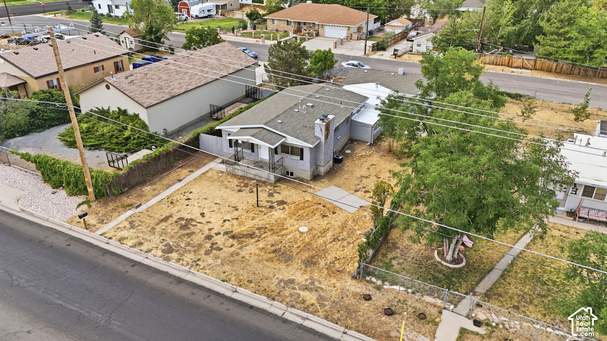 main property photo 70