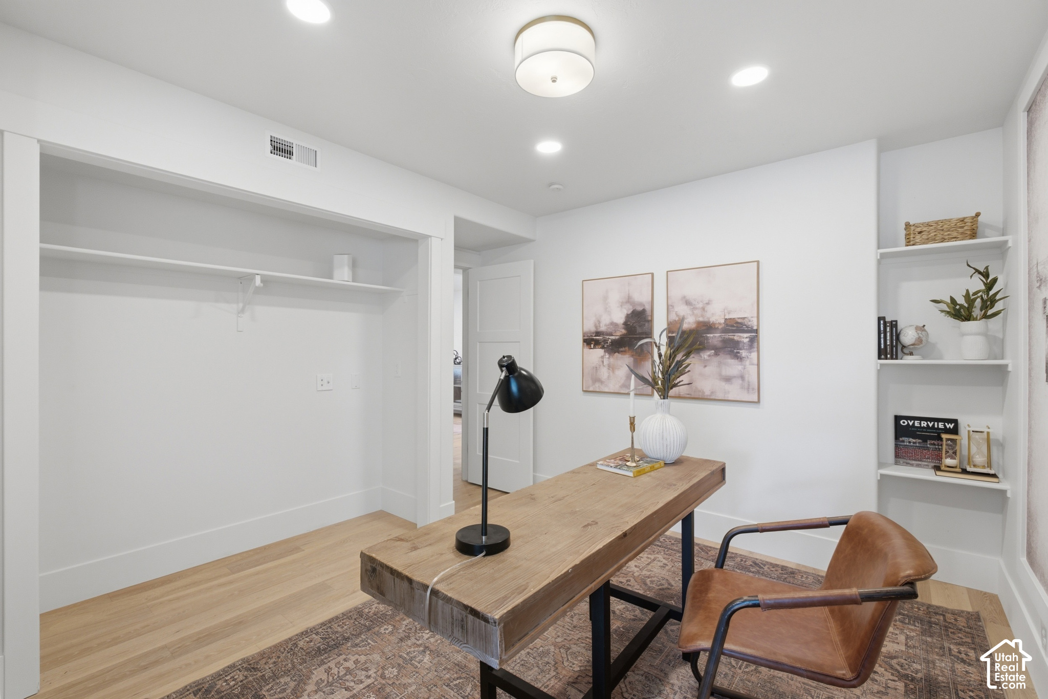 property viewer photo 18