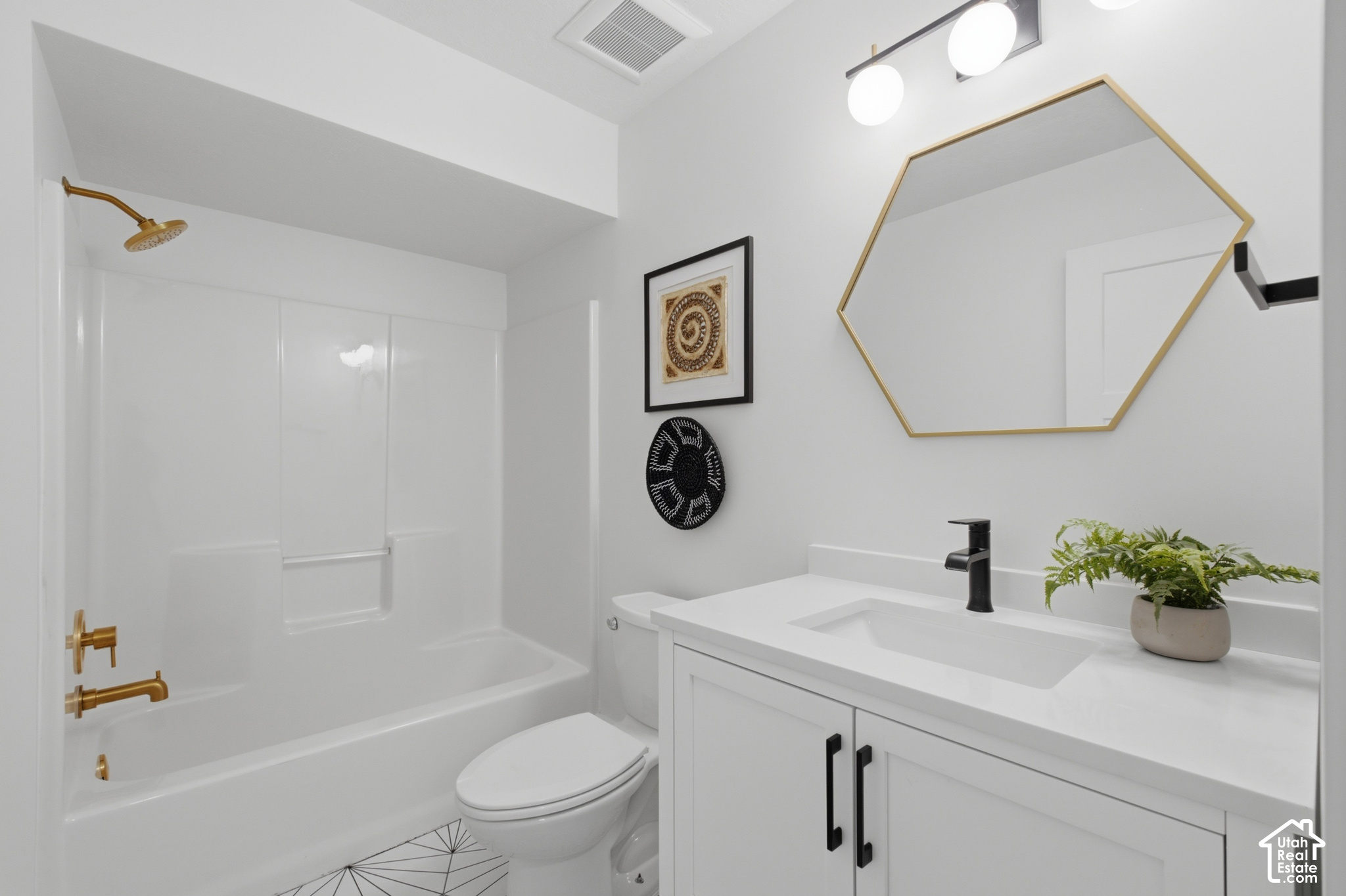 property viewer photo 31