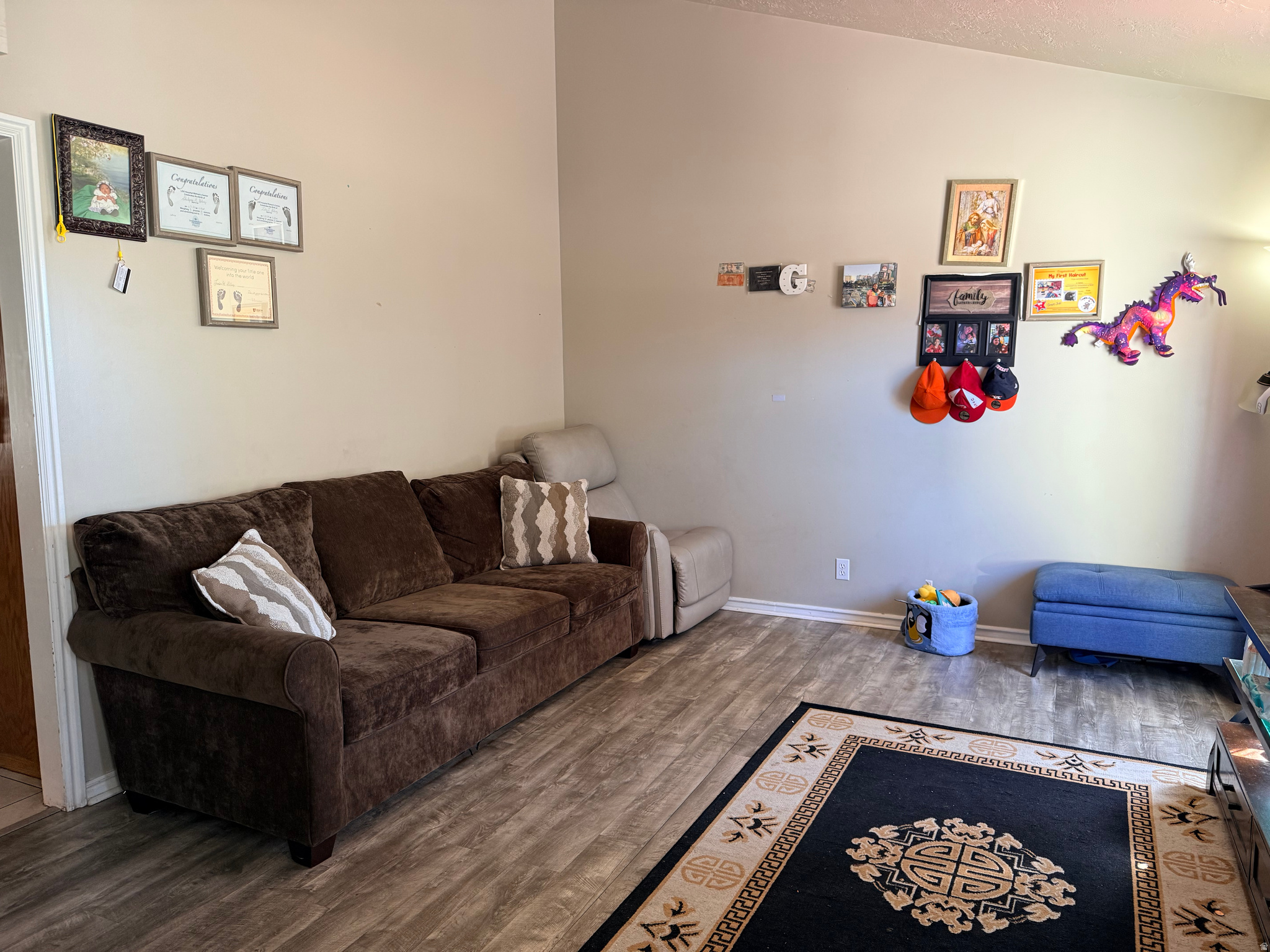 main property photo 7