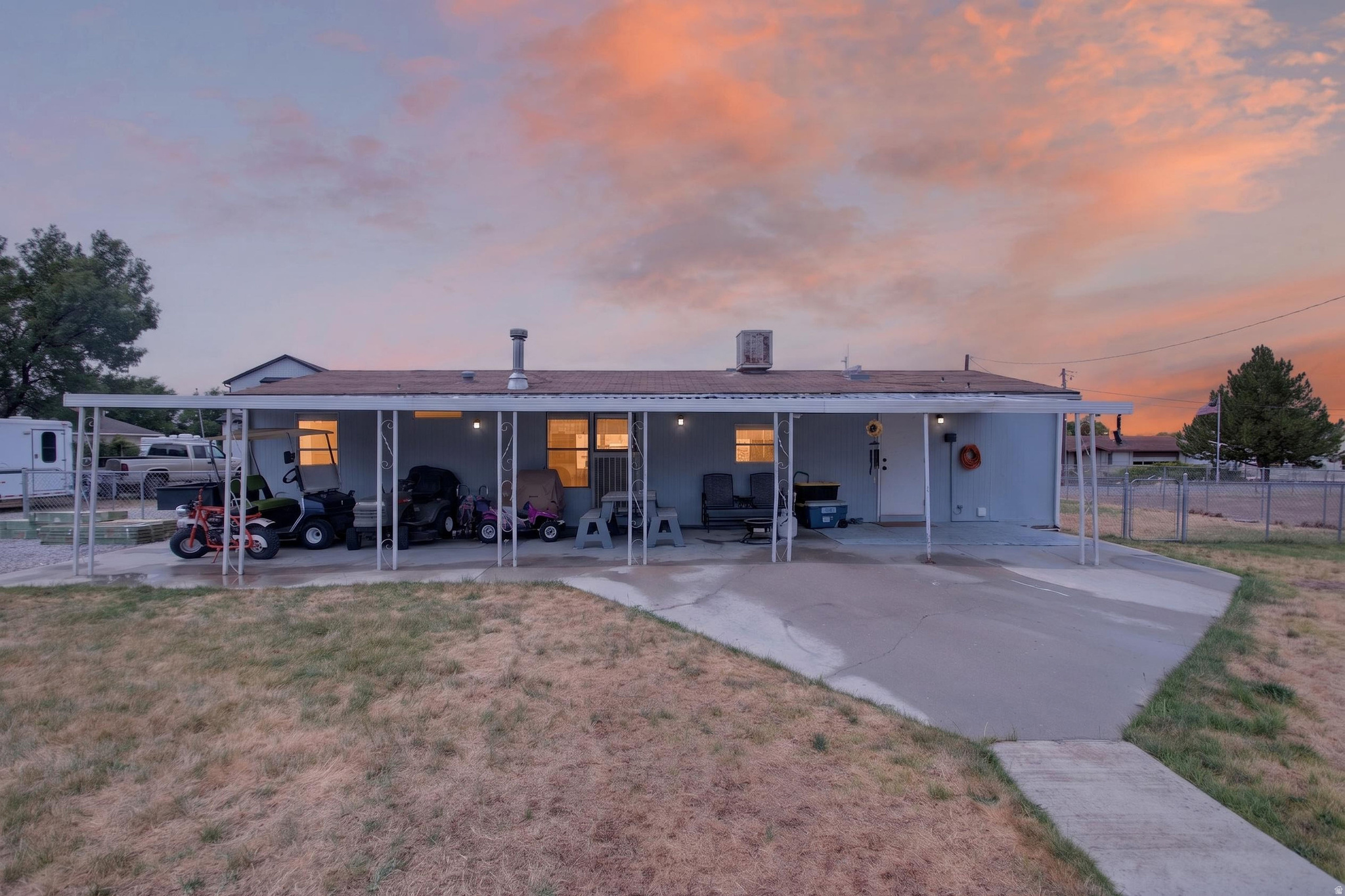 main property photo 33