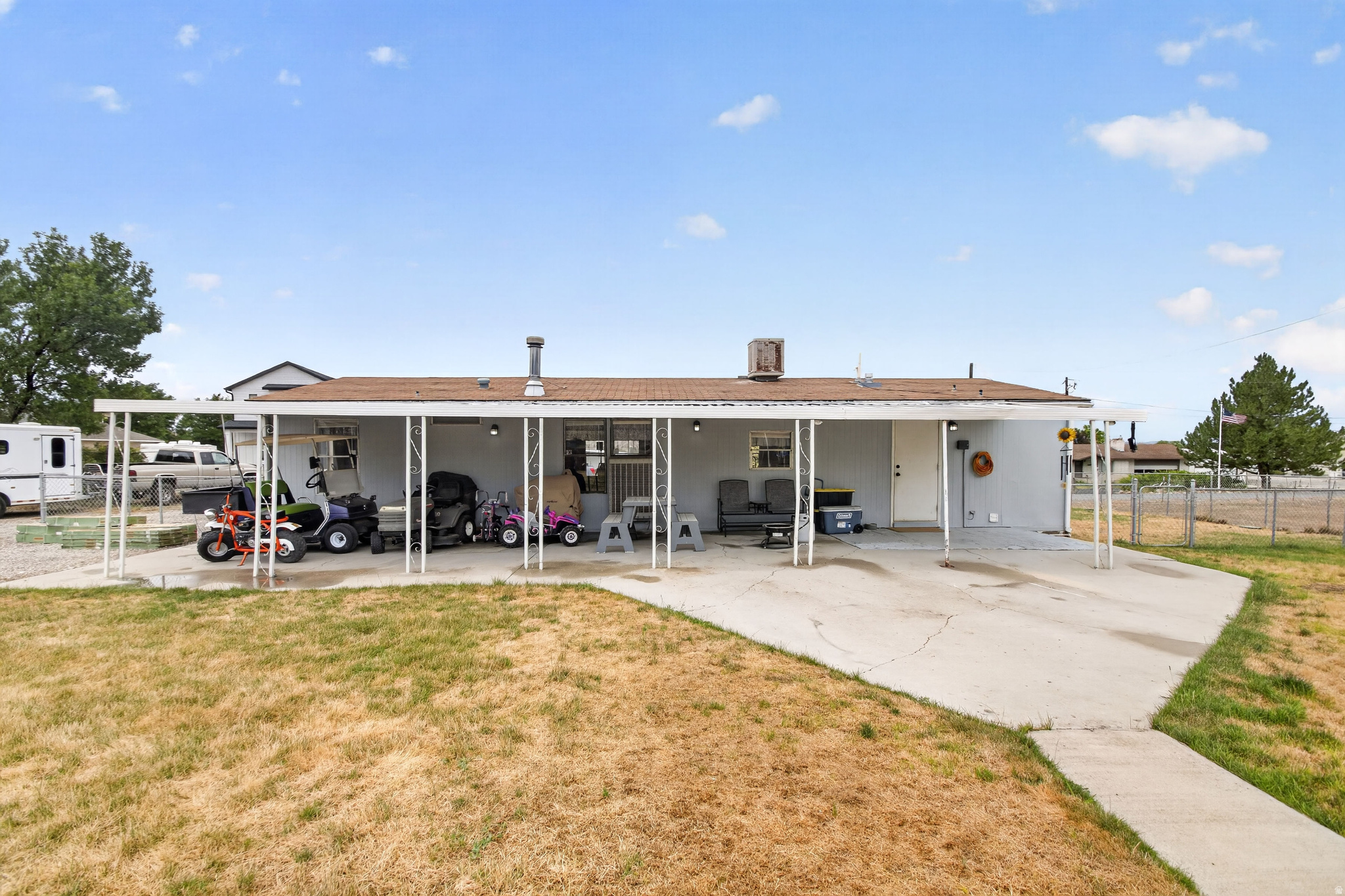 main property photo 48
