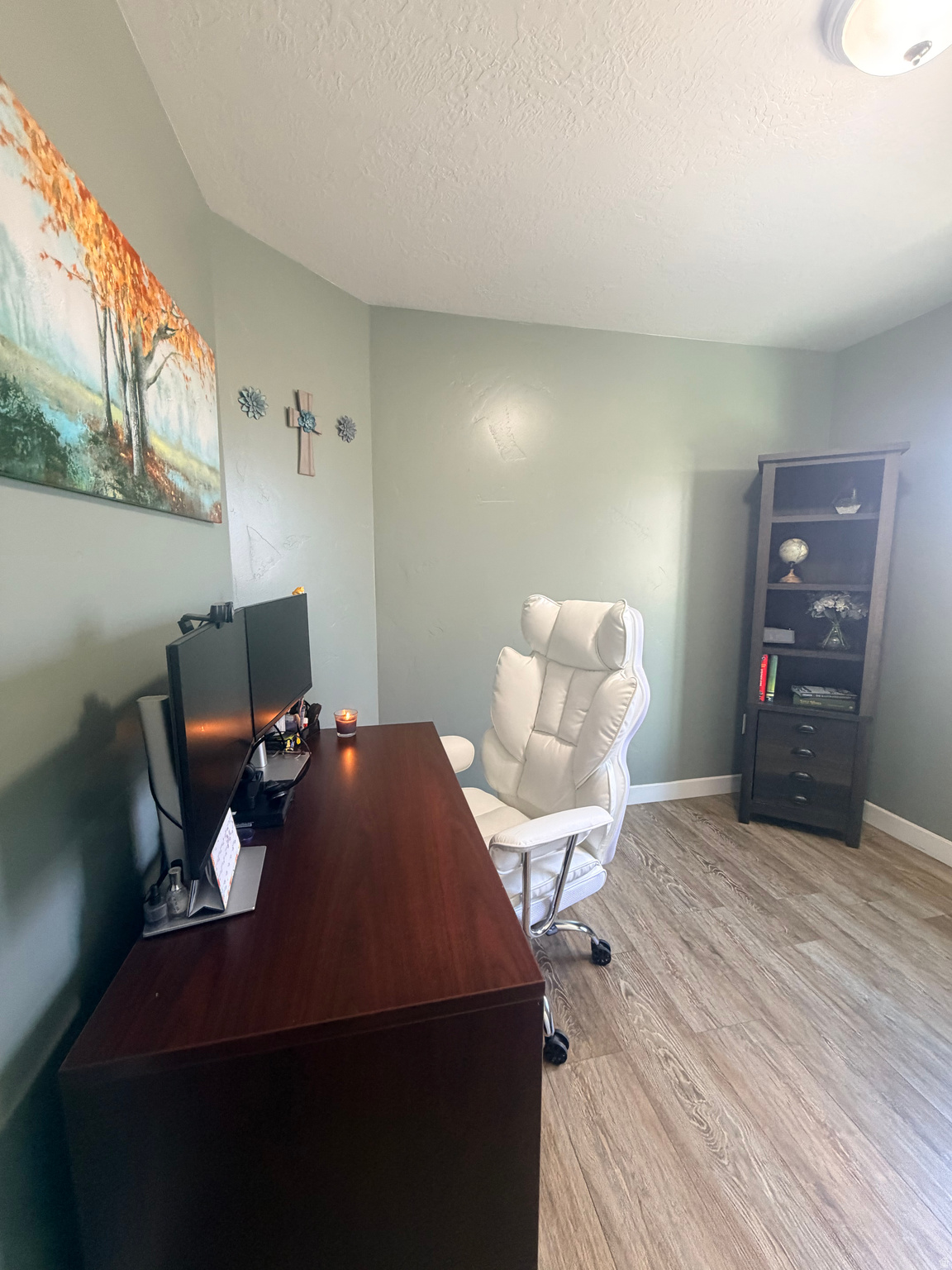 main property photo 23