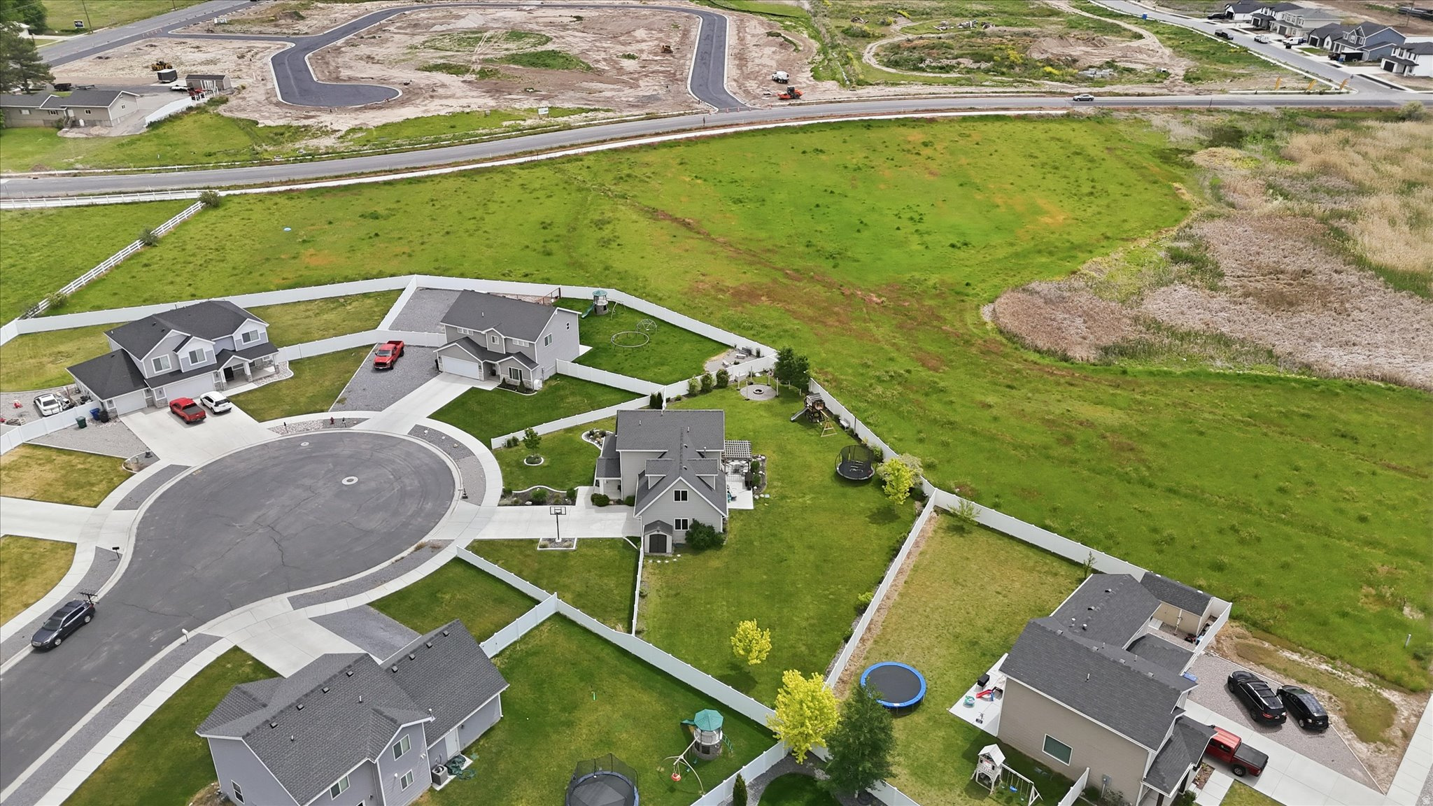 main property photo 57