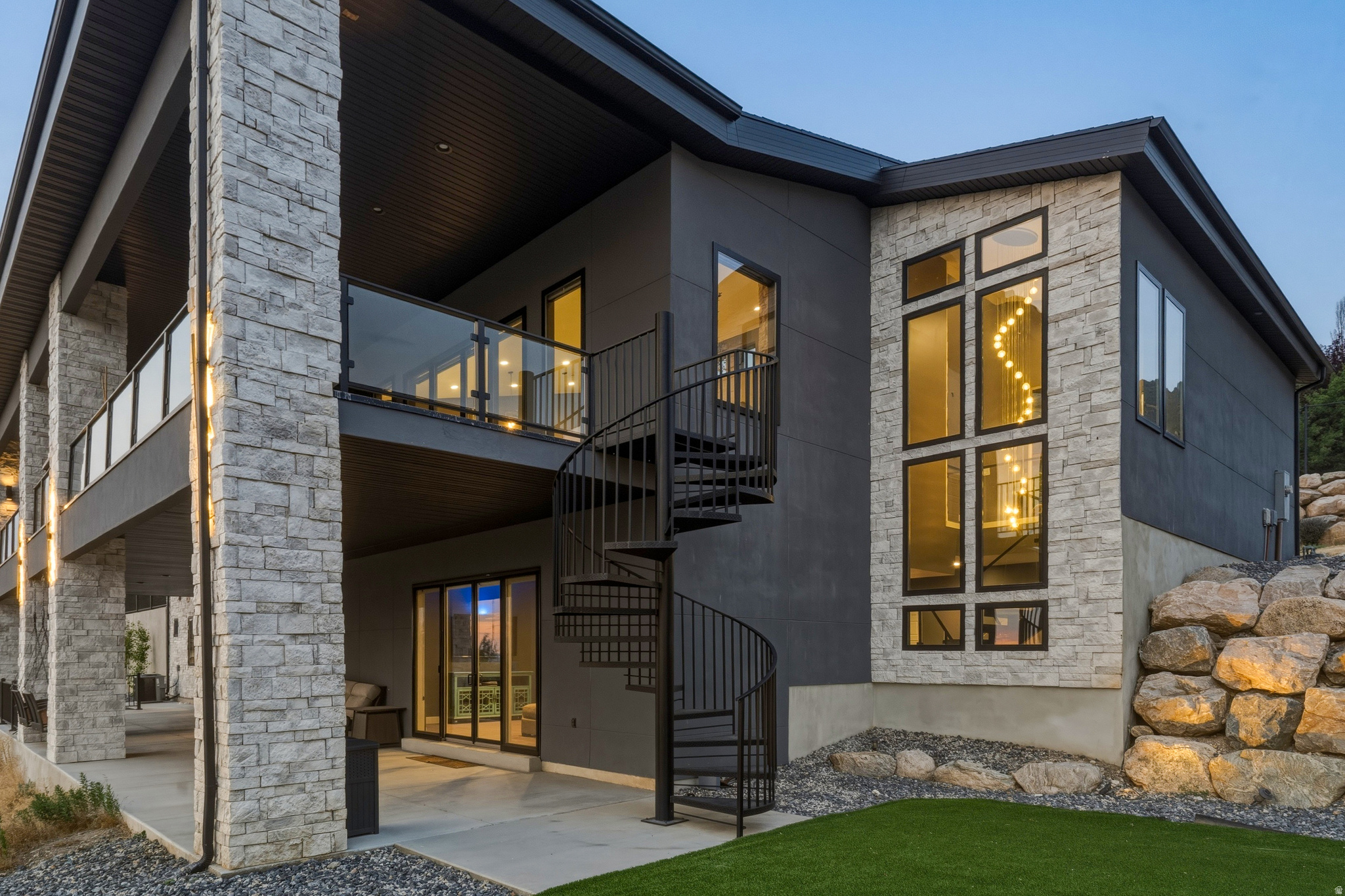 main property photo 95
