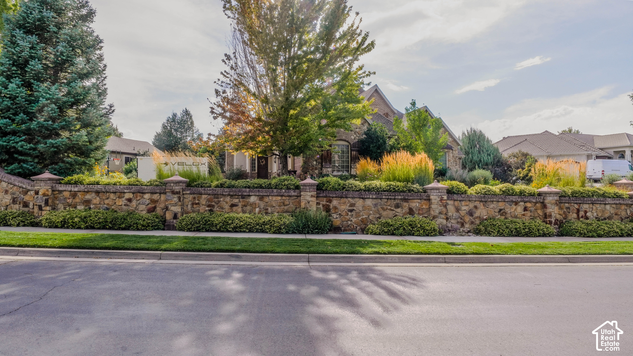 main property photo 75