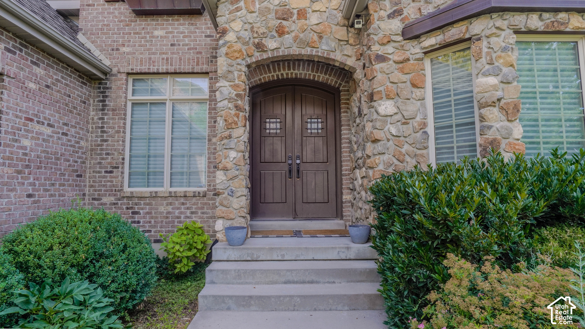 main property photo 77