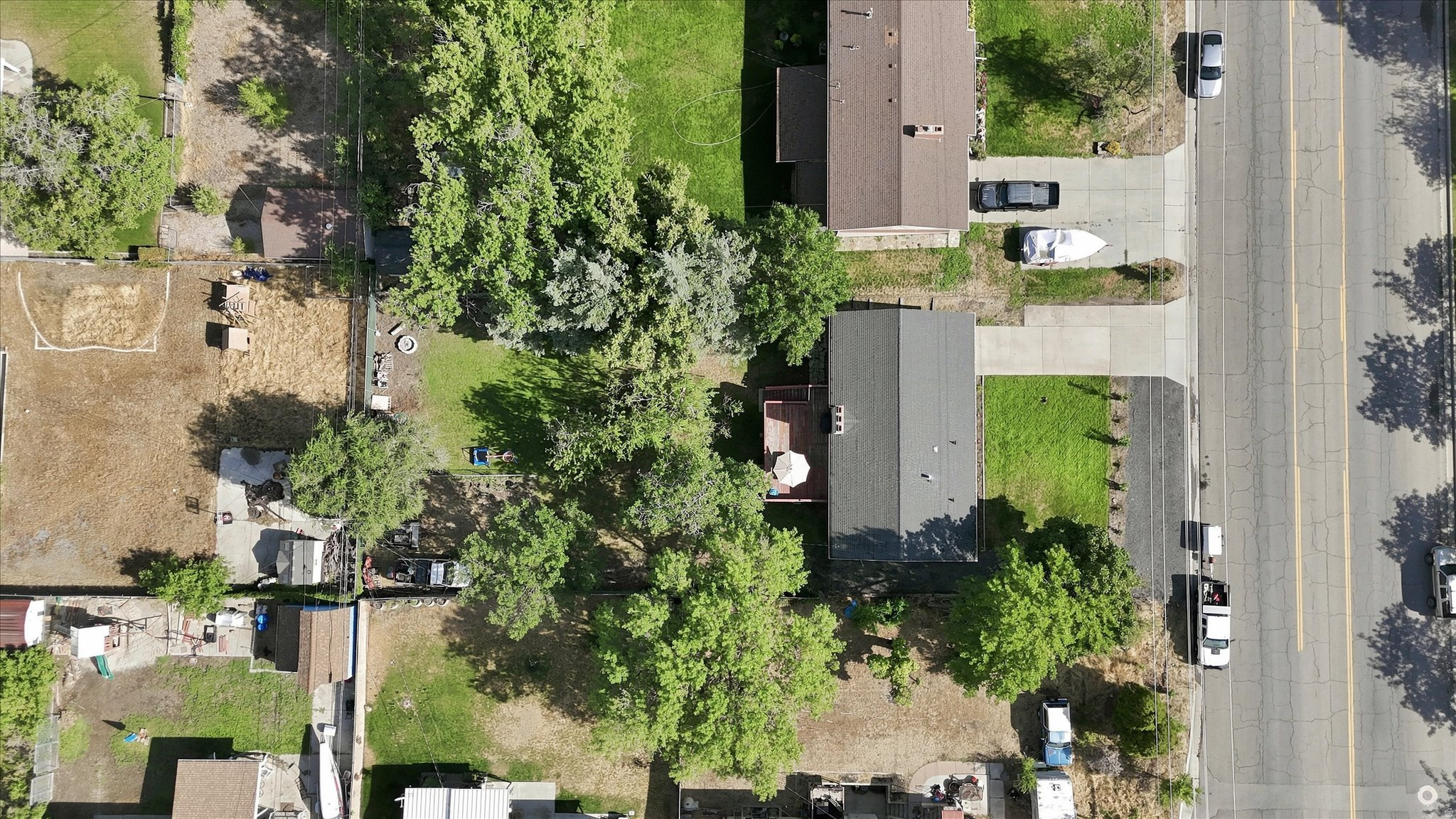 main property photo 60