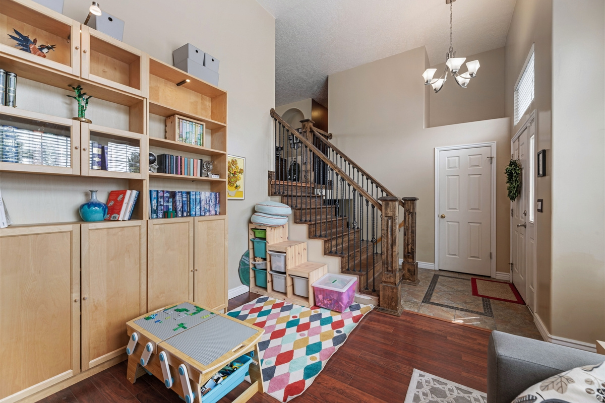 main property photo 4