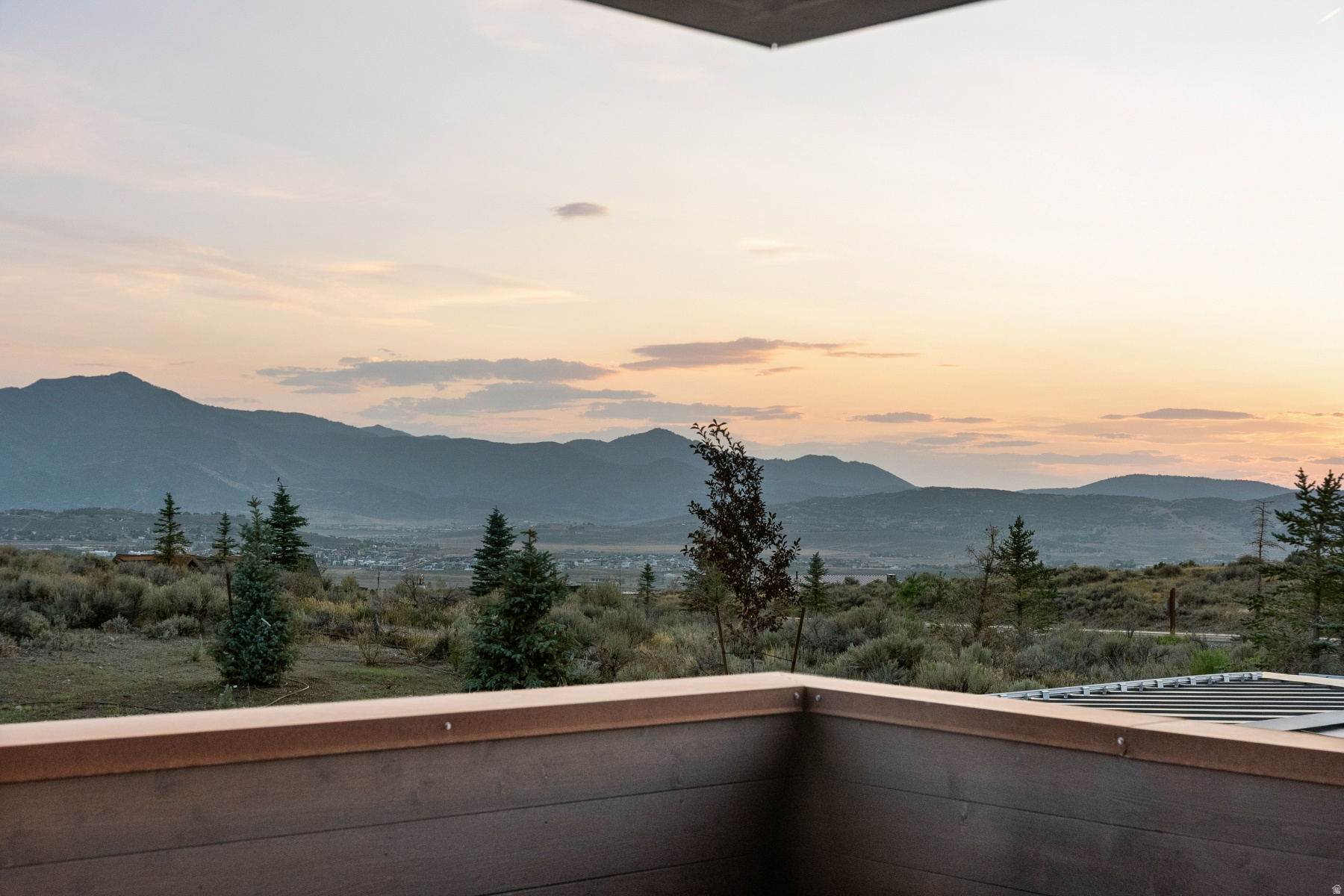 main property photo 79