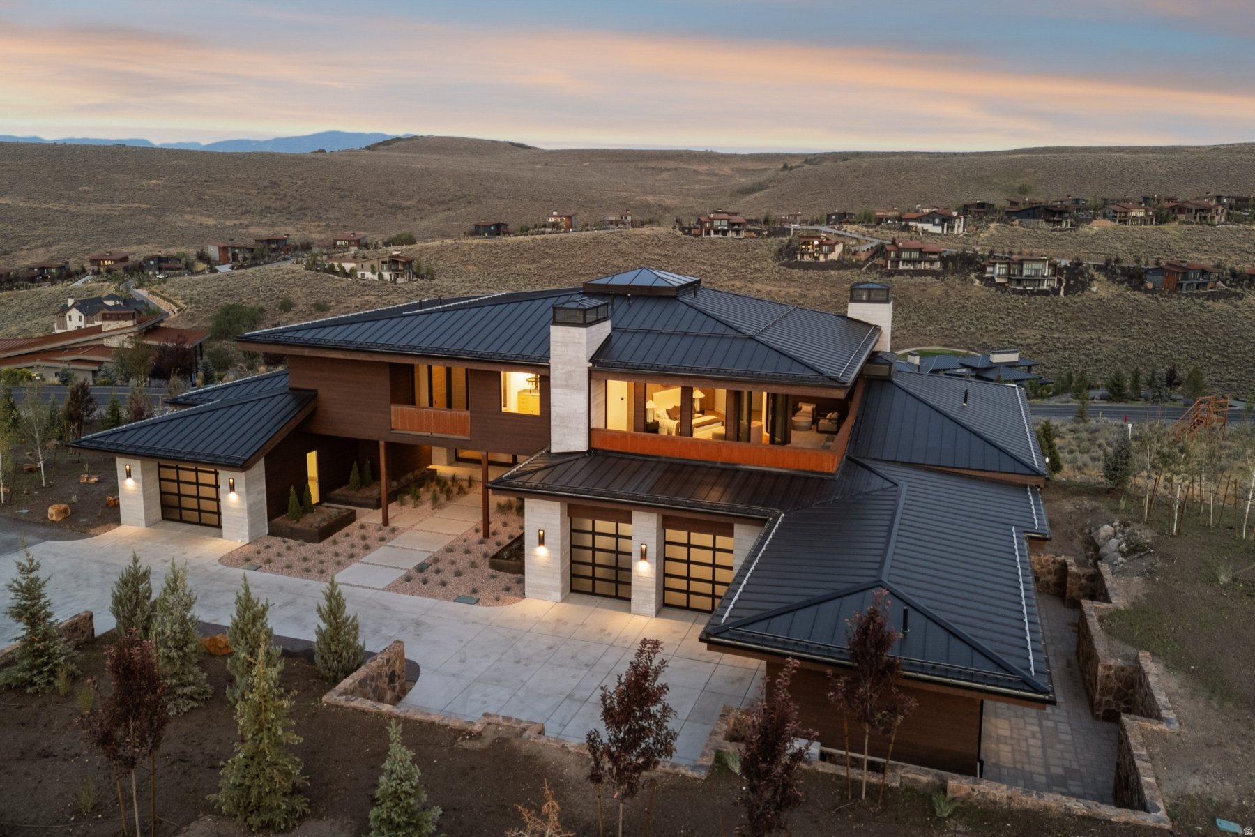 main property photo 82