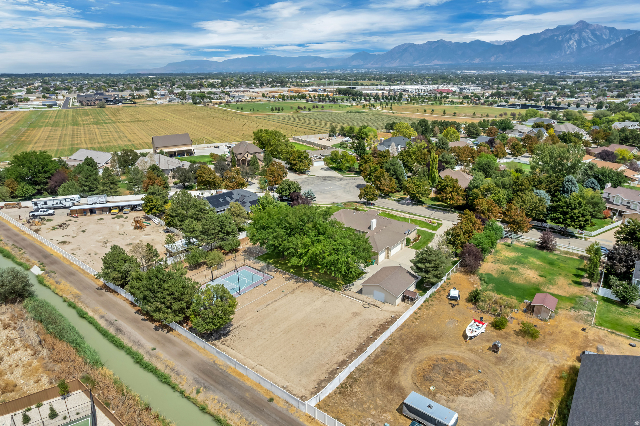 main property photo 48