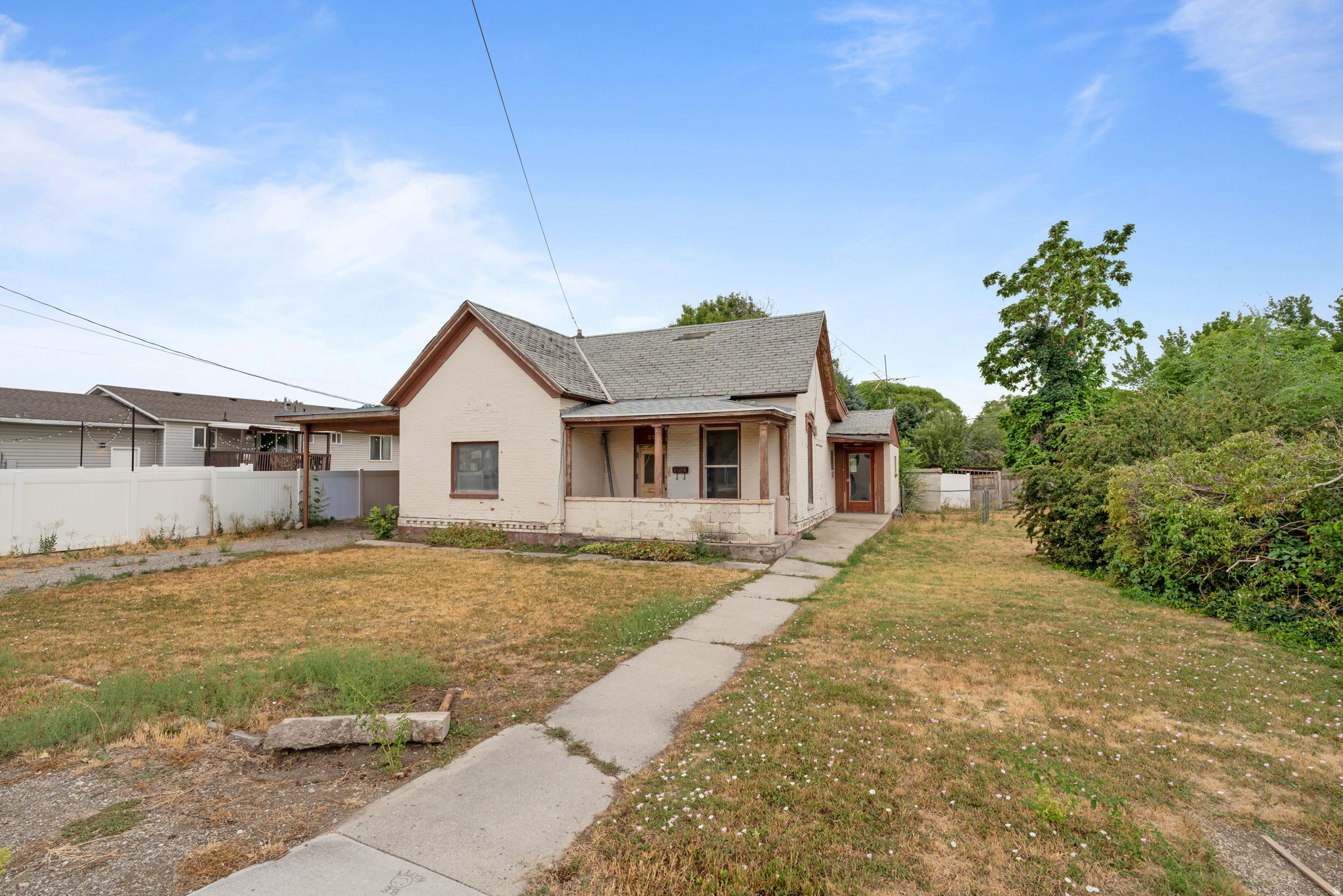 main property photo 0