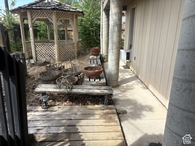 property viewer photo 21