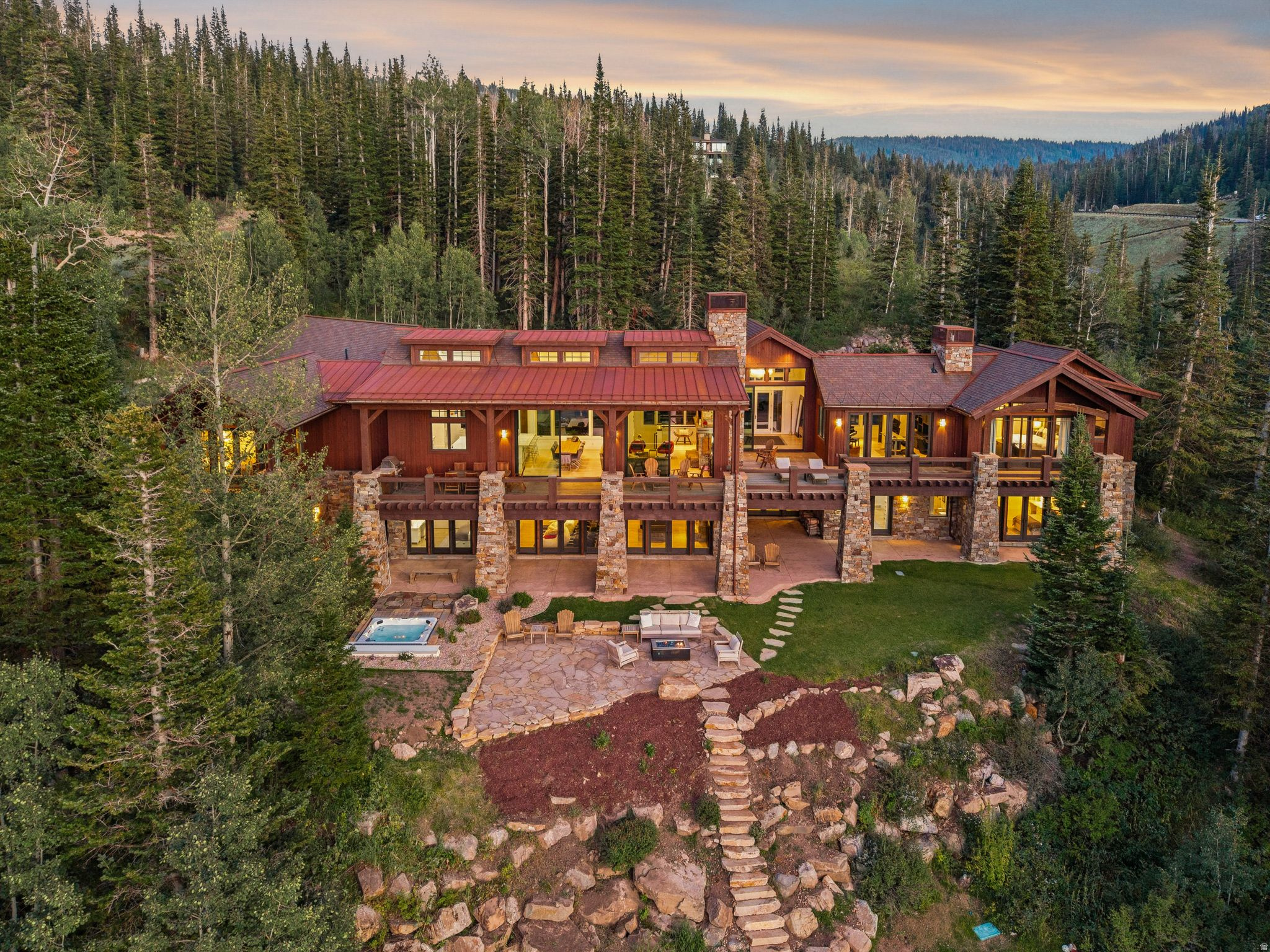main property photo 4