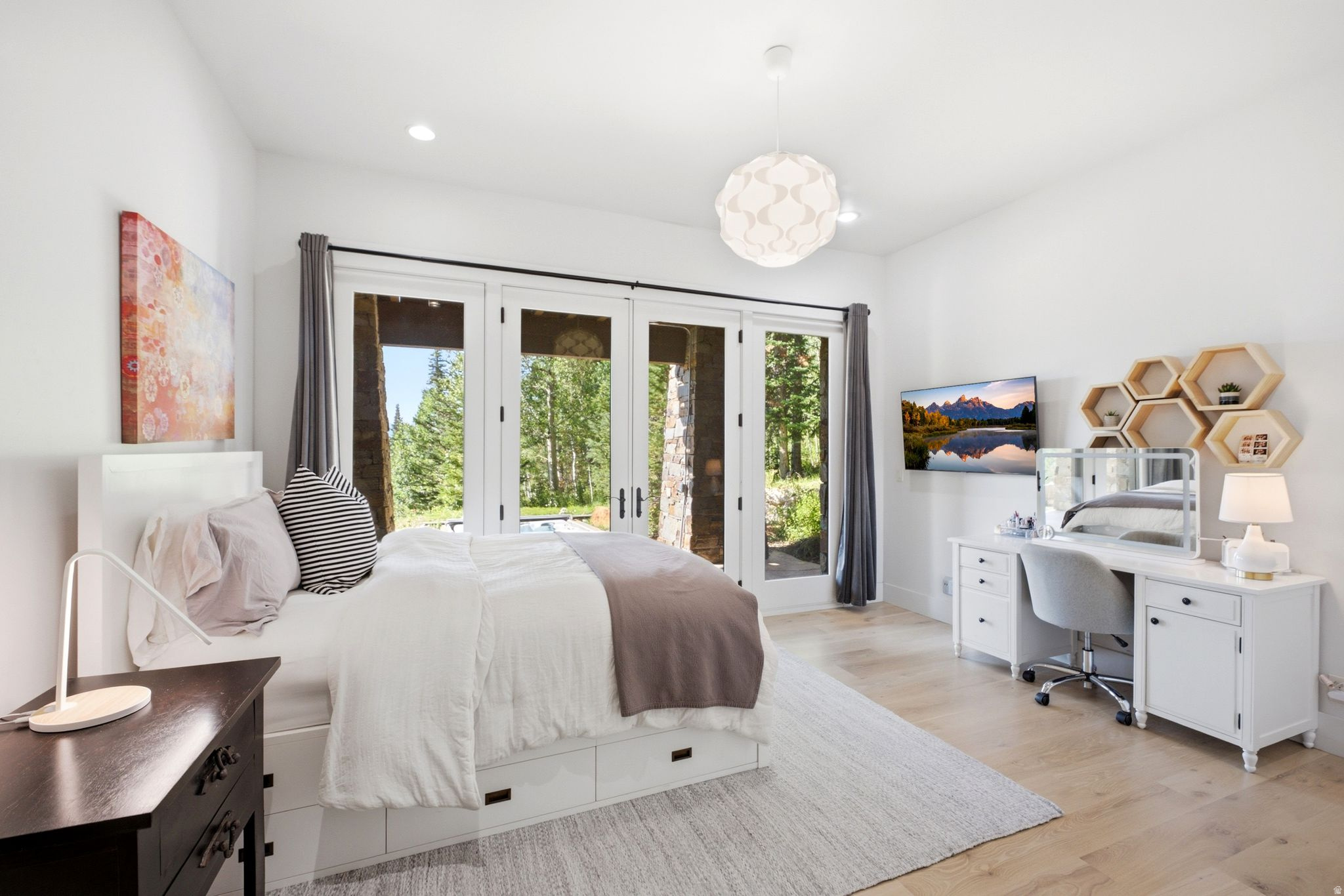 main property photo 85