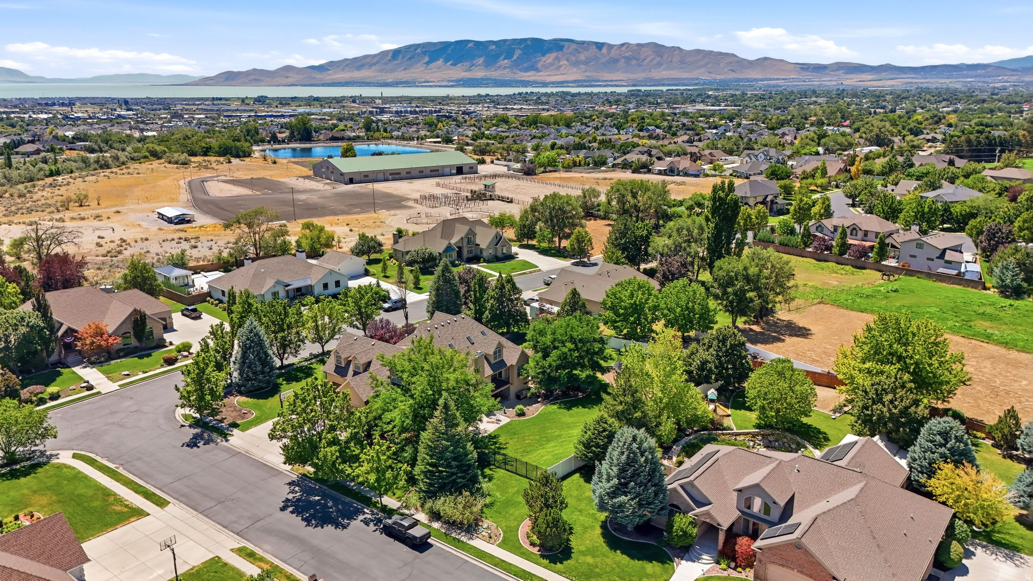 main property photo 60