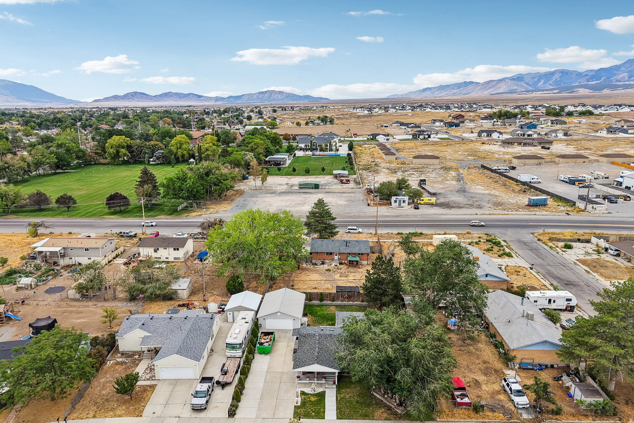 main property photo 43