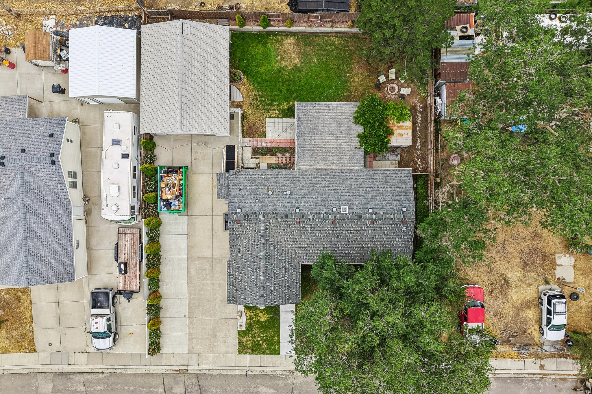 main property photo 47