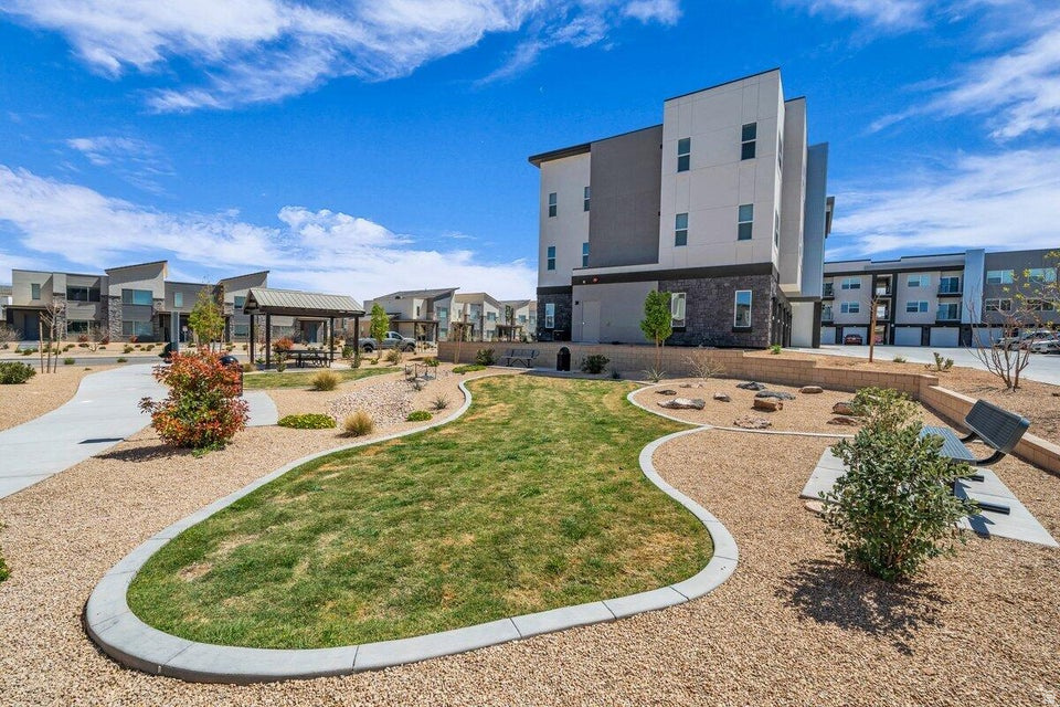 main property photo 77