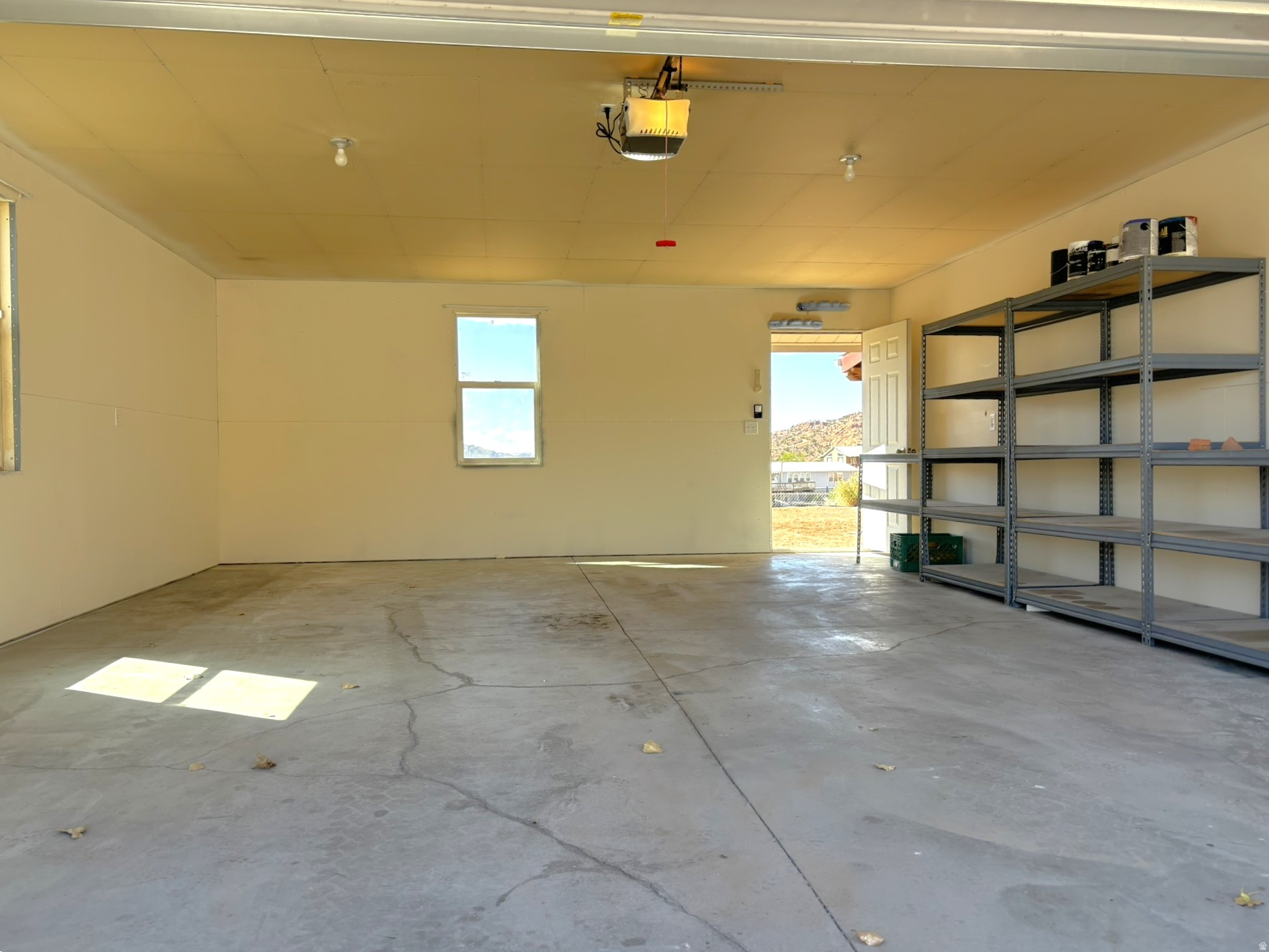 main property photo 38