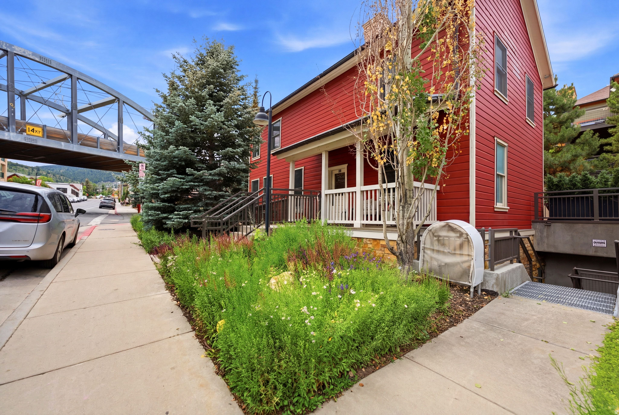 main property photo 46
