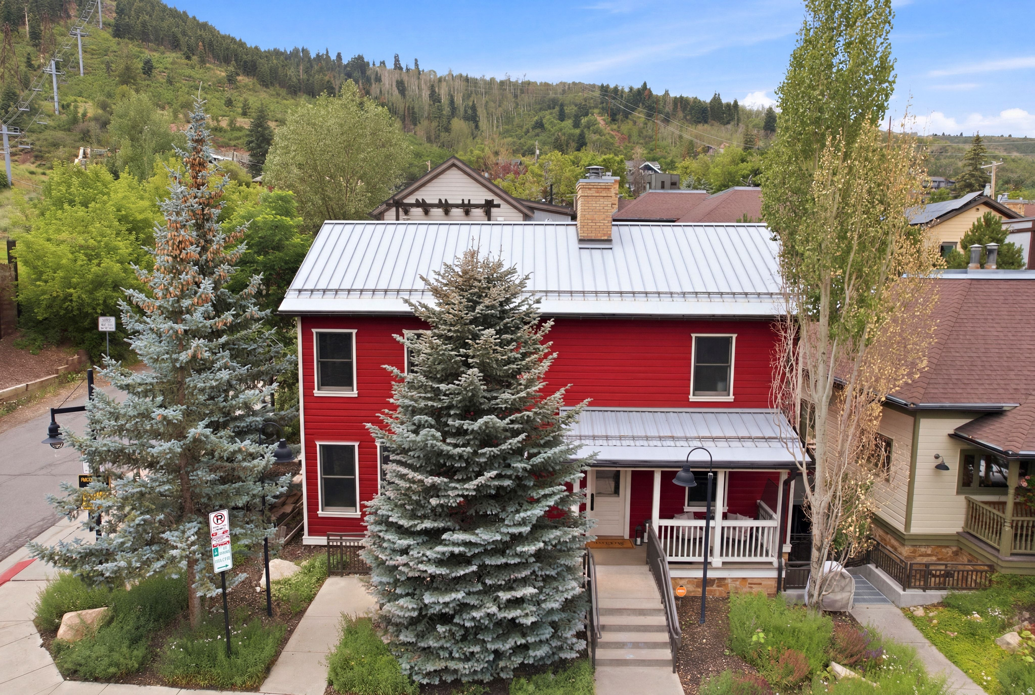 main property photo 50