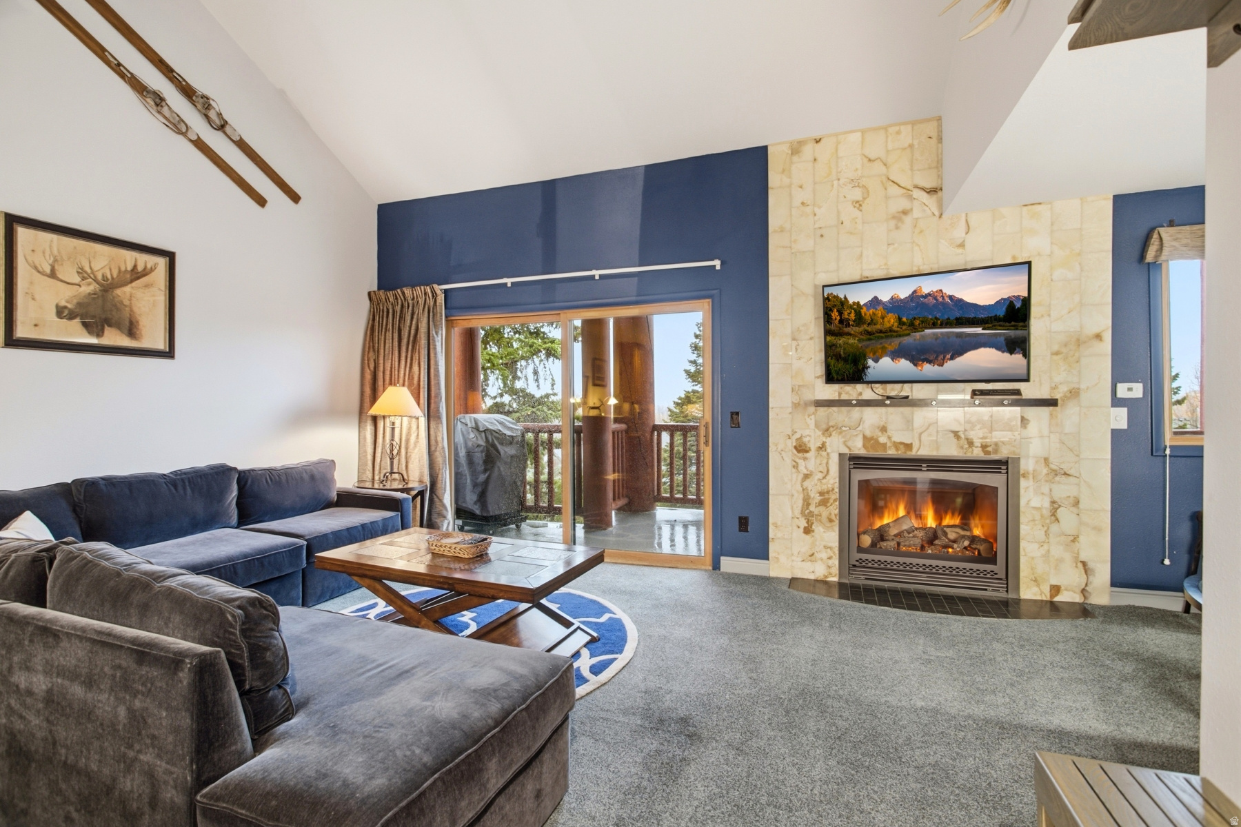 main property photo 0