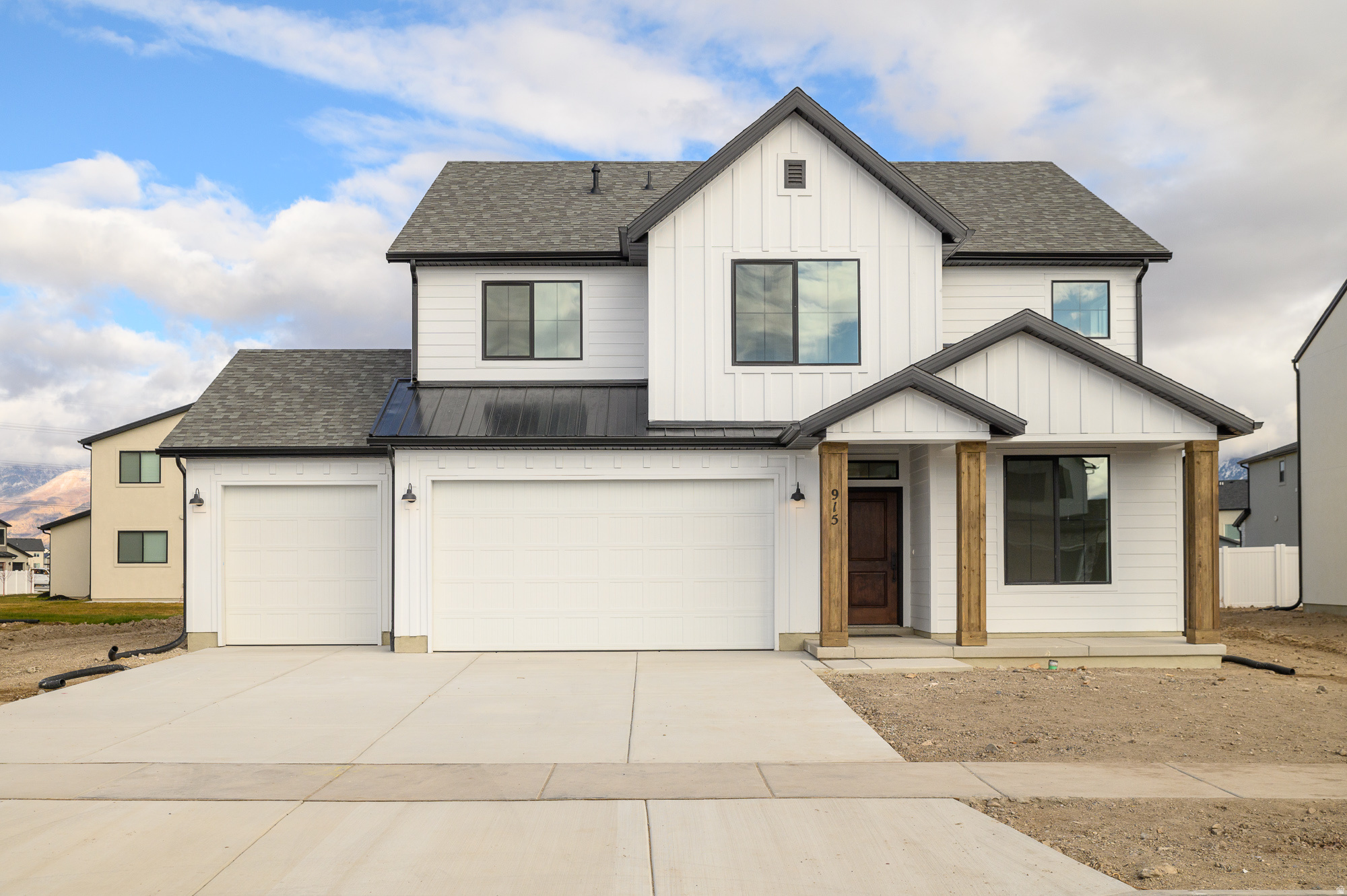main property photo 0