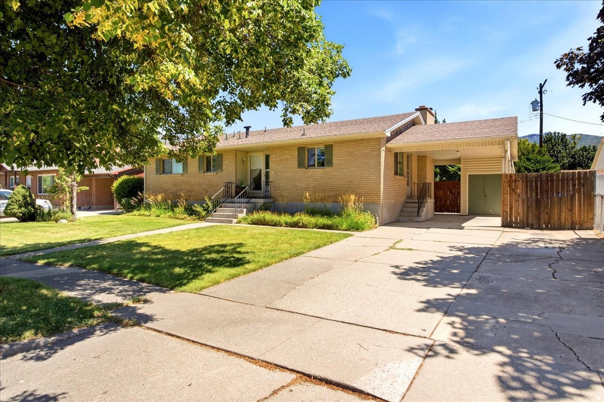 main property photo 0