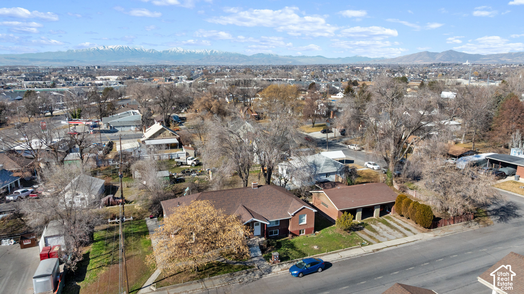 main property photo 31