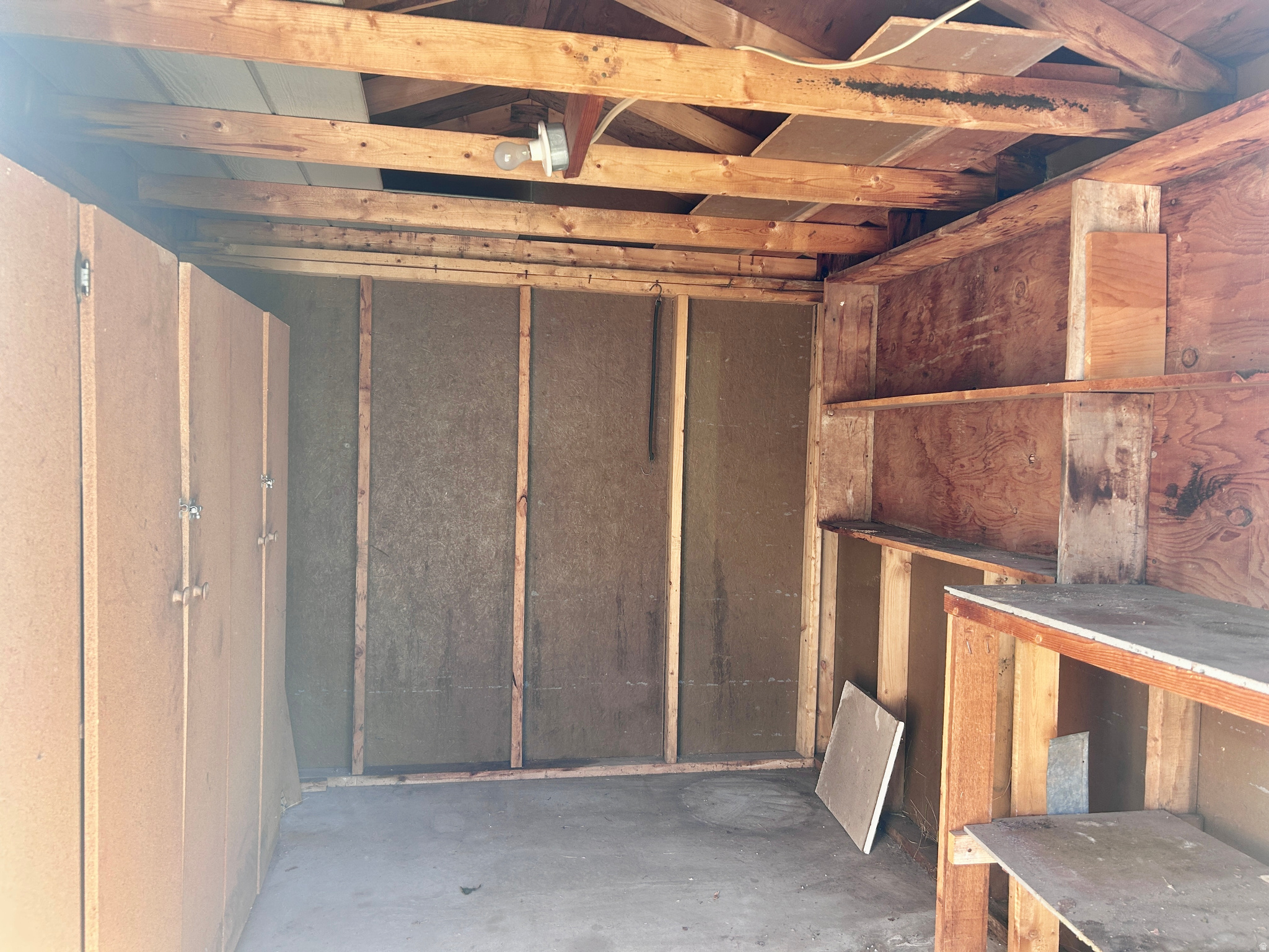 main property photo 23