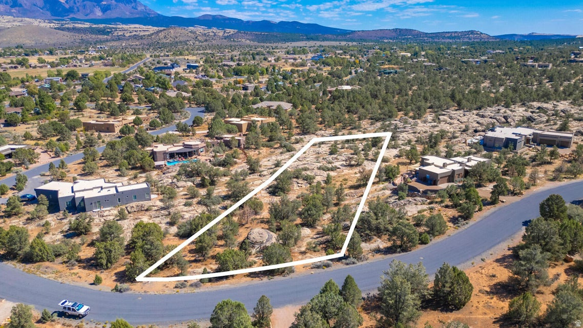 main property photo 0
