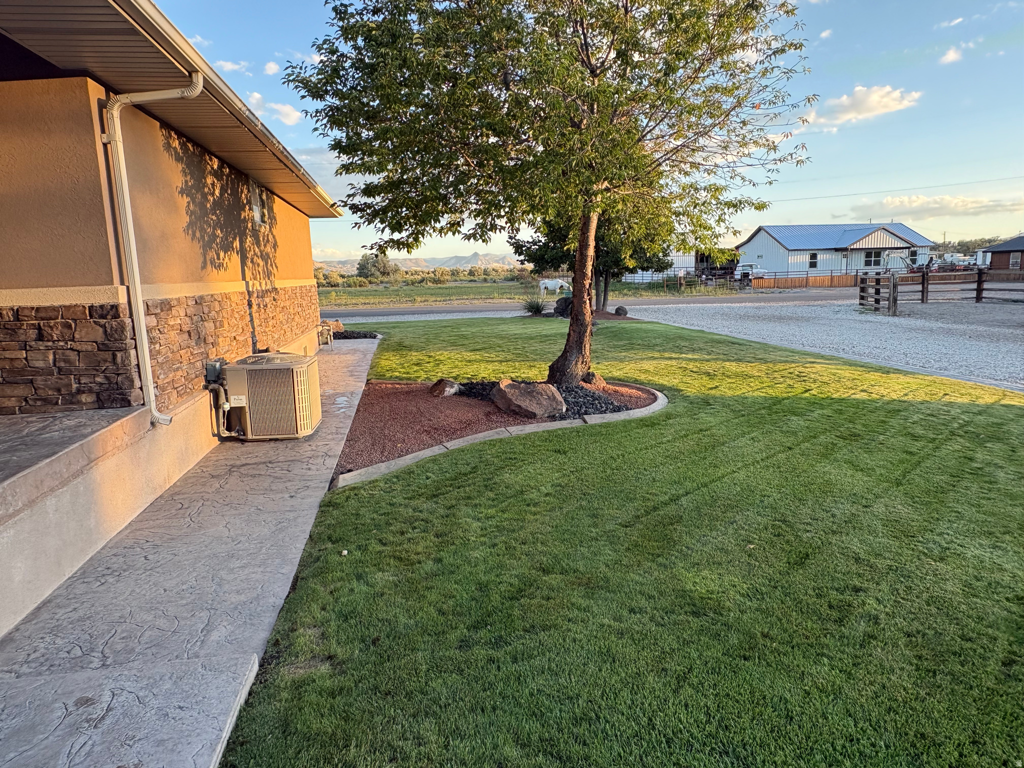 main property photo 18