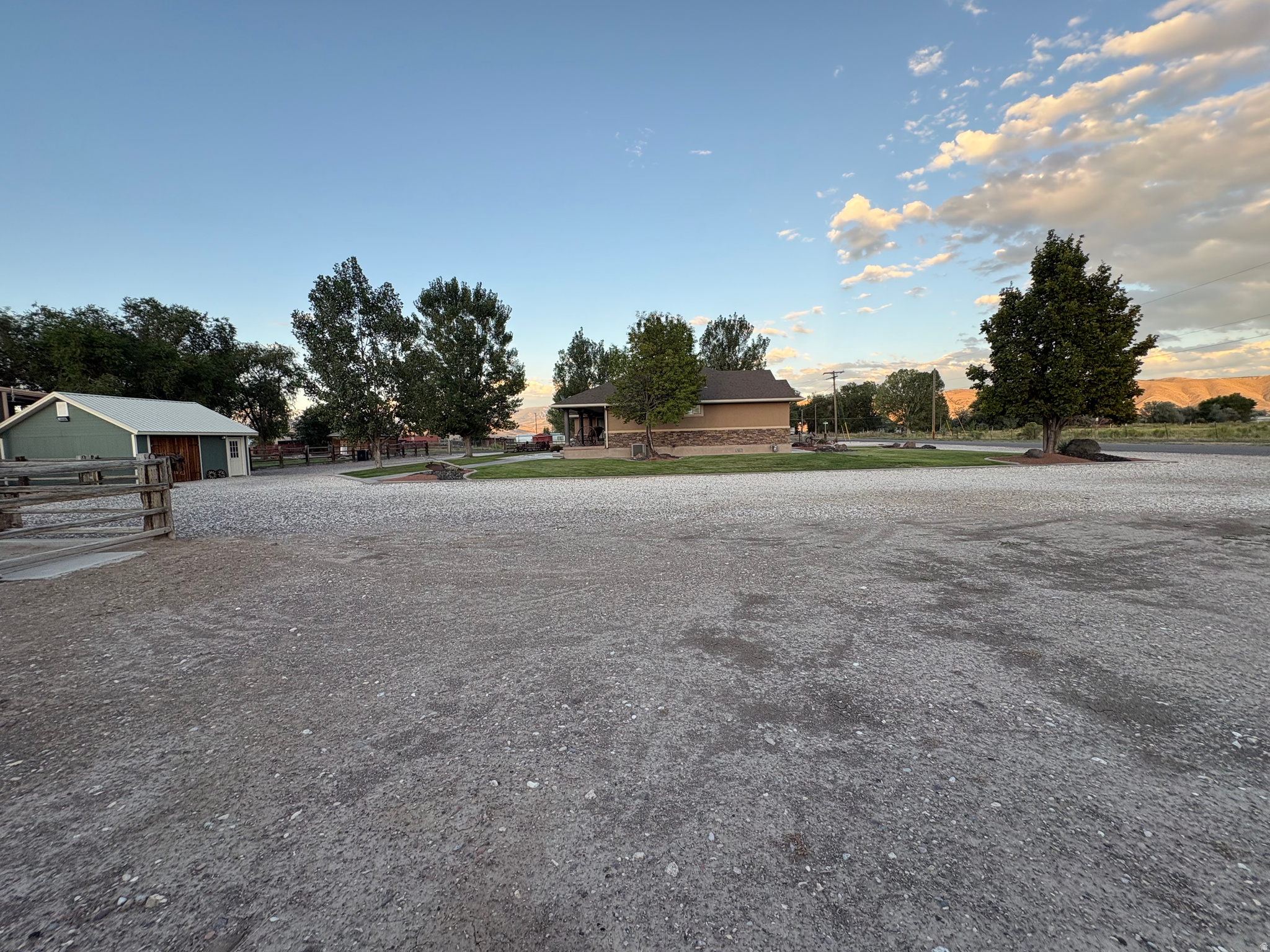 main property photo 29